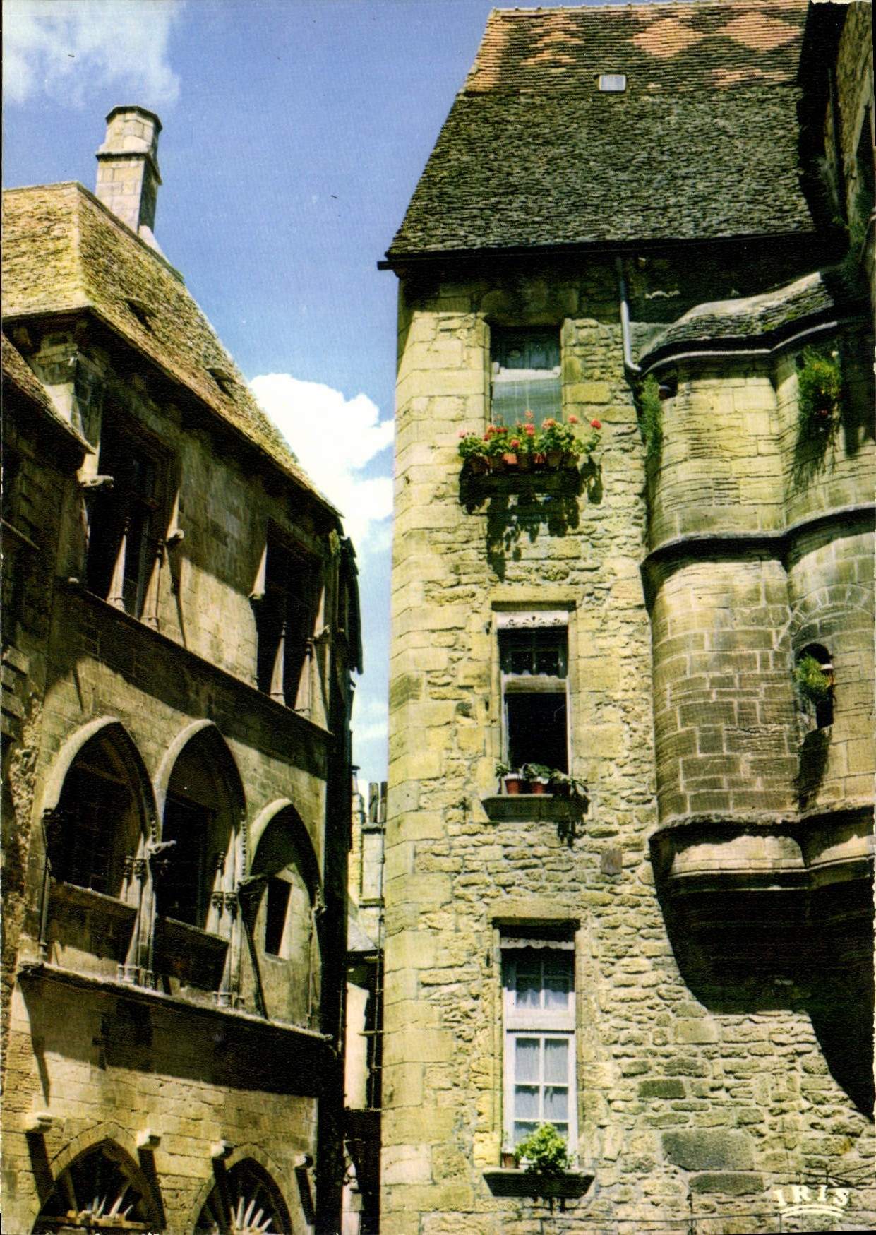 Sarlat (Dordogne) — Hotel Plemont (14. Jahrhundert), genannt « Maison des Consuls » — IRIS