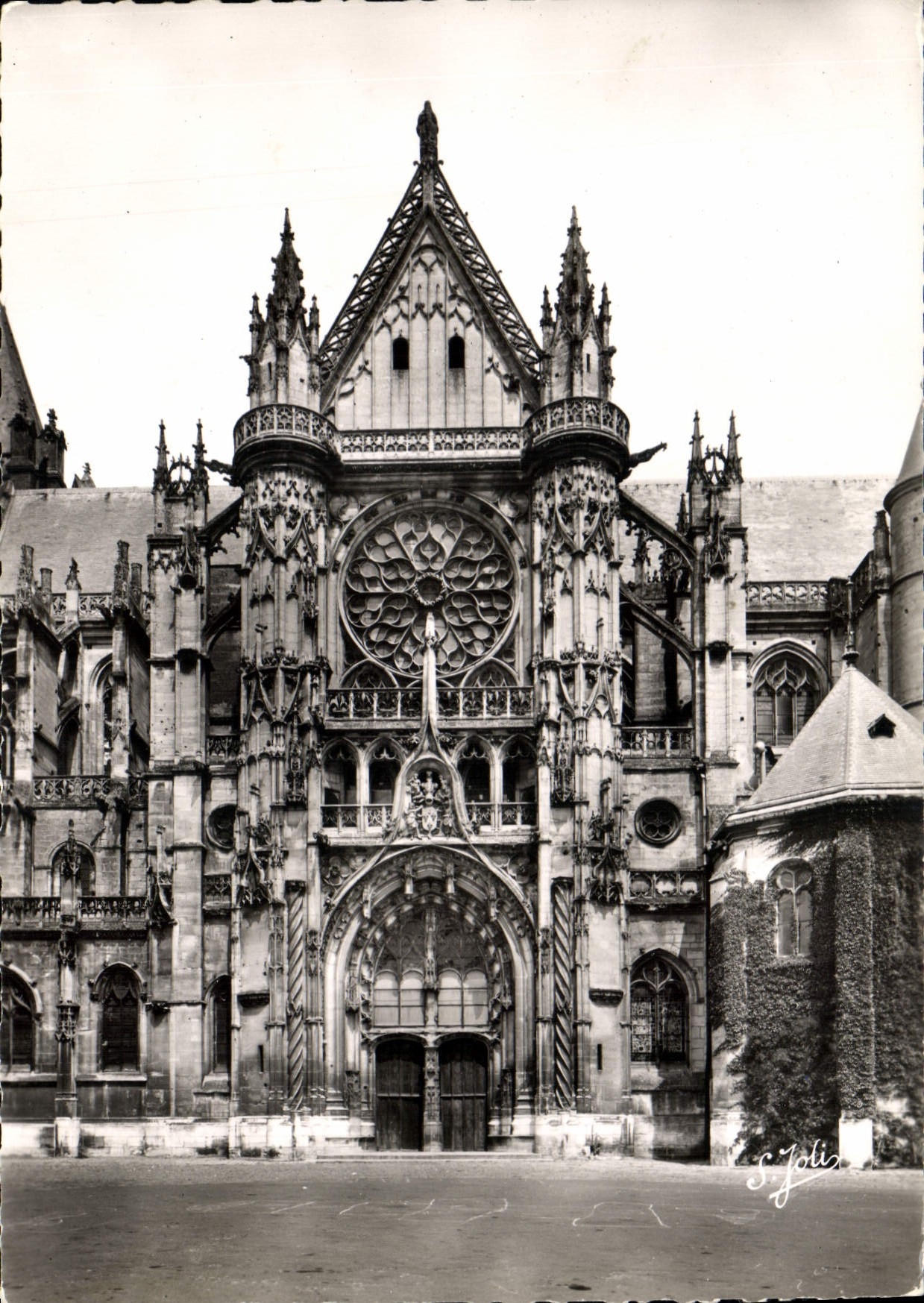 Cathédrale Notre-Dame de Senlis — Portail Sud du transept — S. Jolis