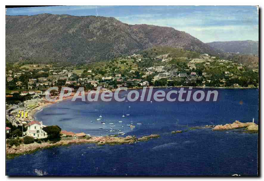 Vue aérienne de Thalassa — Environs de Lavandou (Var) — Imprimerie Mion