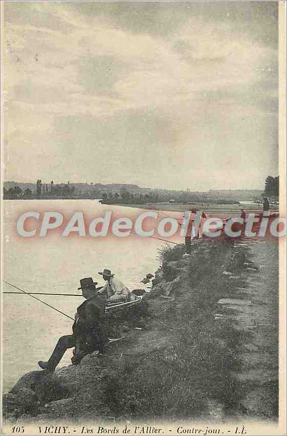 CPA Vichy les Bords de l'Allier Contre Jour