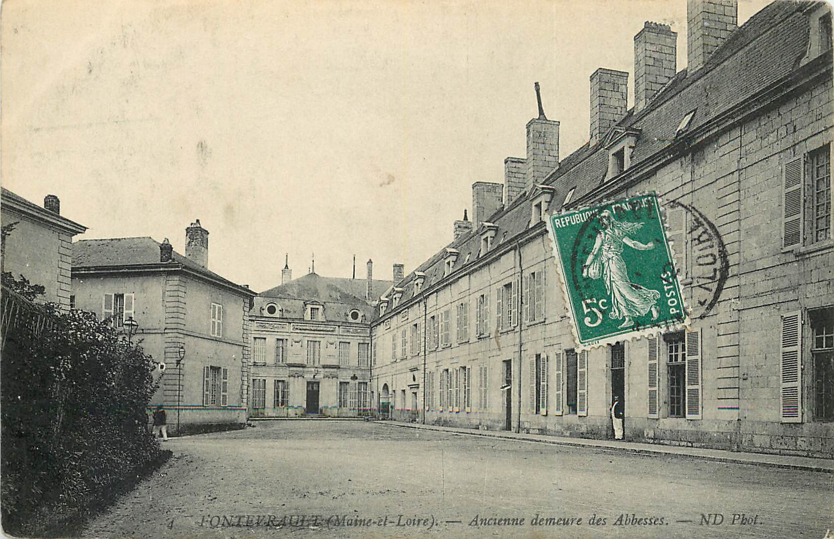 CPA Fontevrault (Maine et L) Ancienne demeure des Abbesses