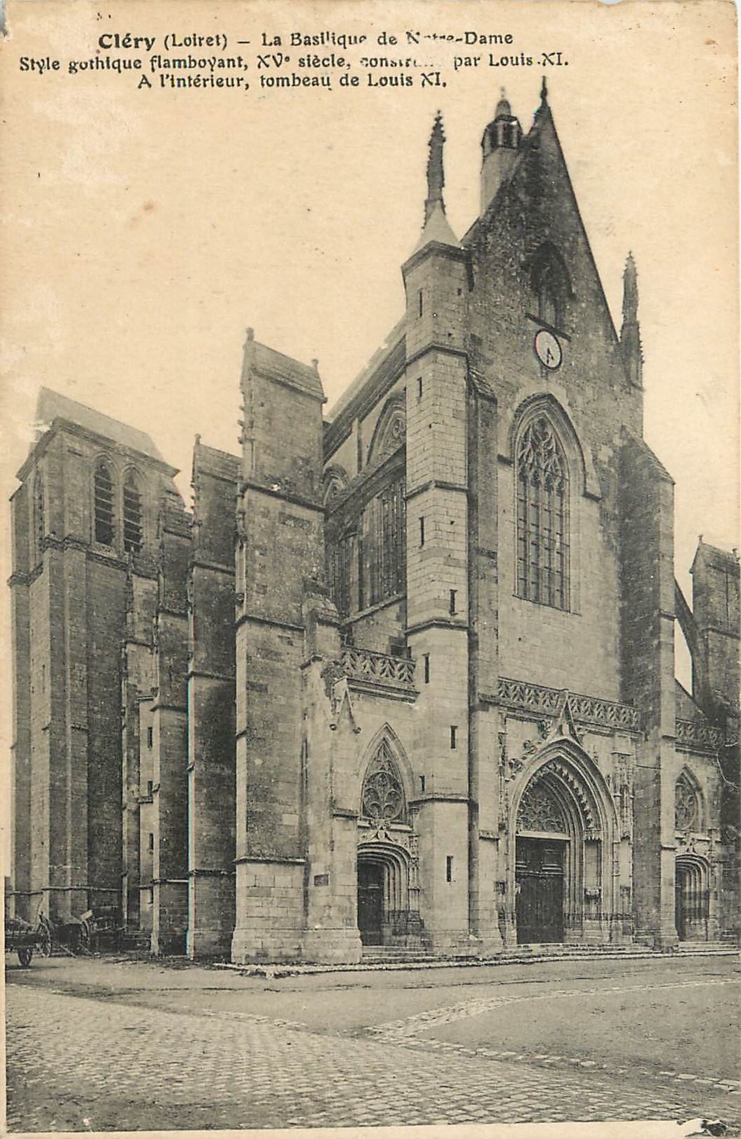 CPA Clery (Loiret) la Basilique de N D