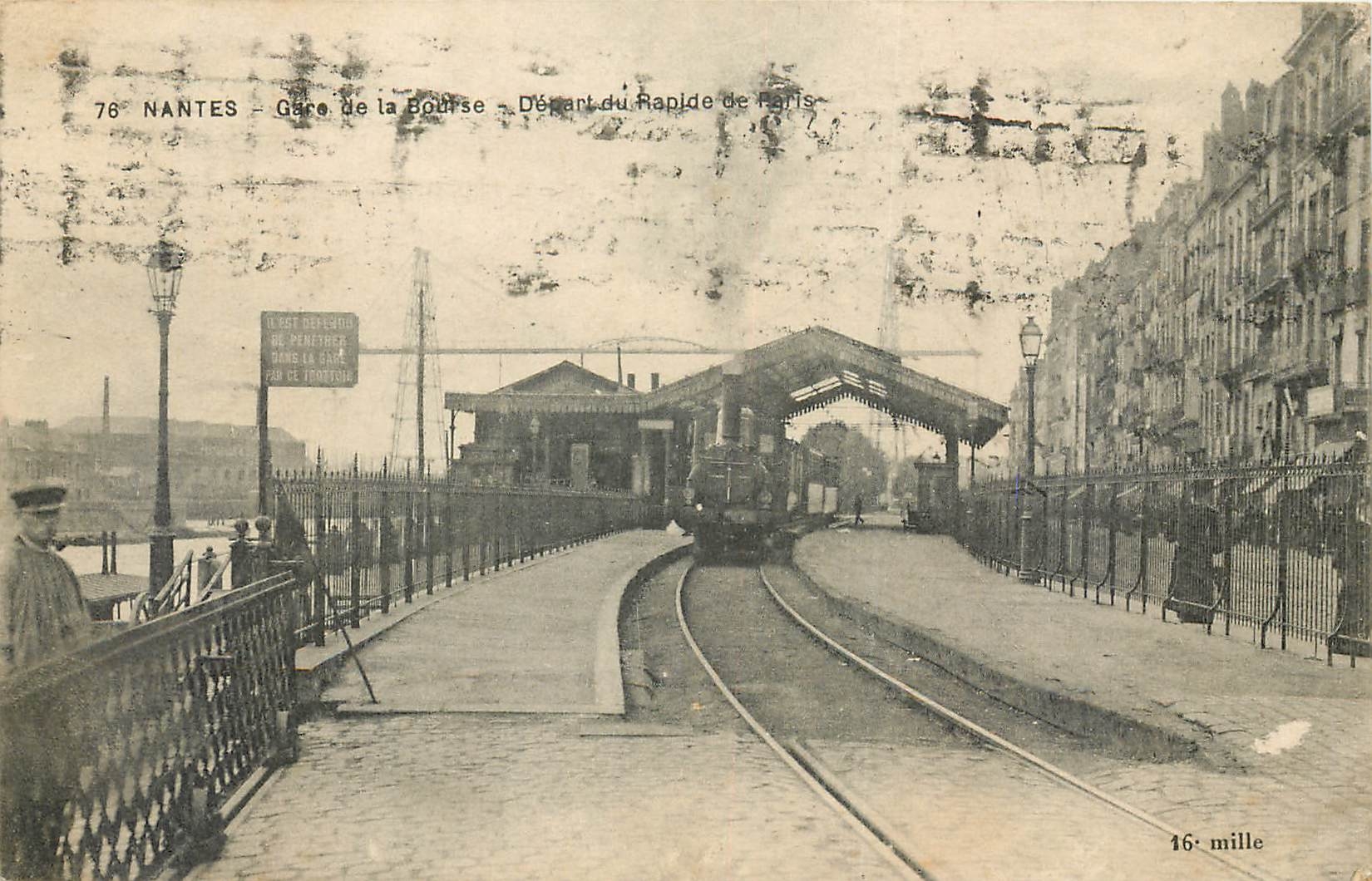 CPA Nantes Gare de la Bourse Depart du Rapide de Paris