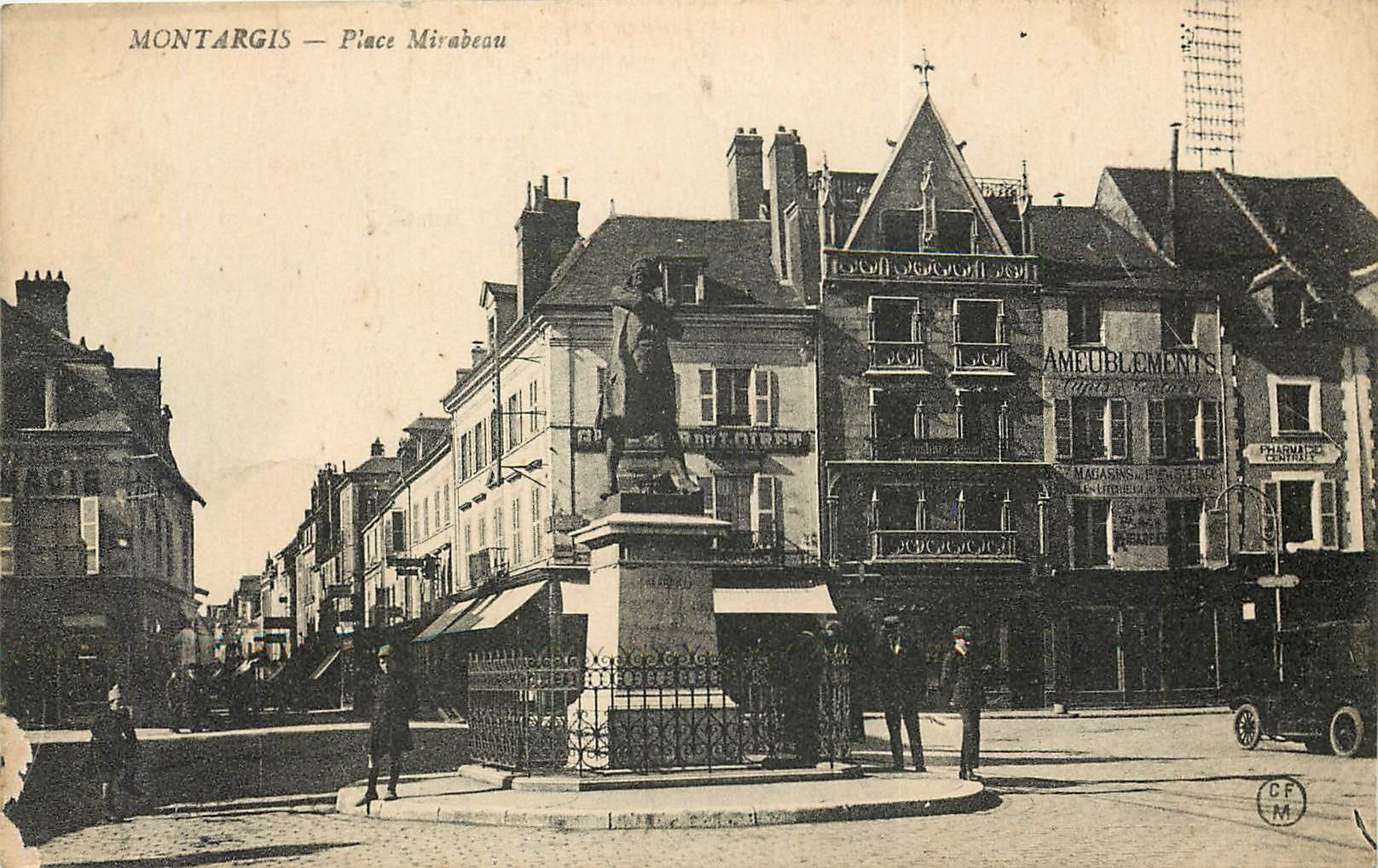 CPA Montargis Place Mirabeau