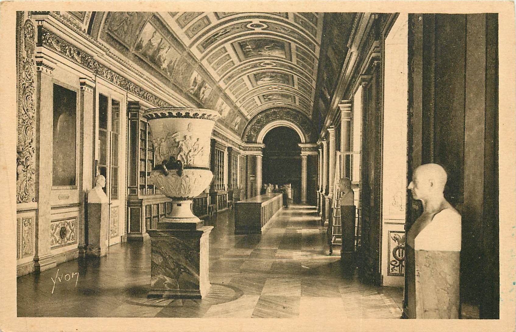 Palacio de Fontainebleau — La Biblioteca — Edición de Arte YVON