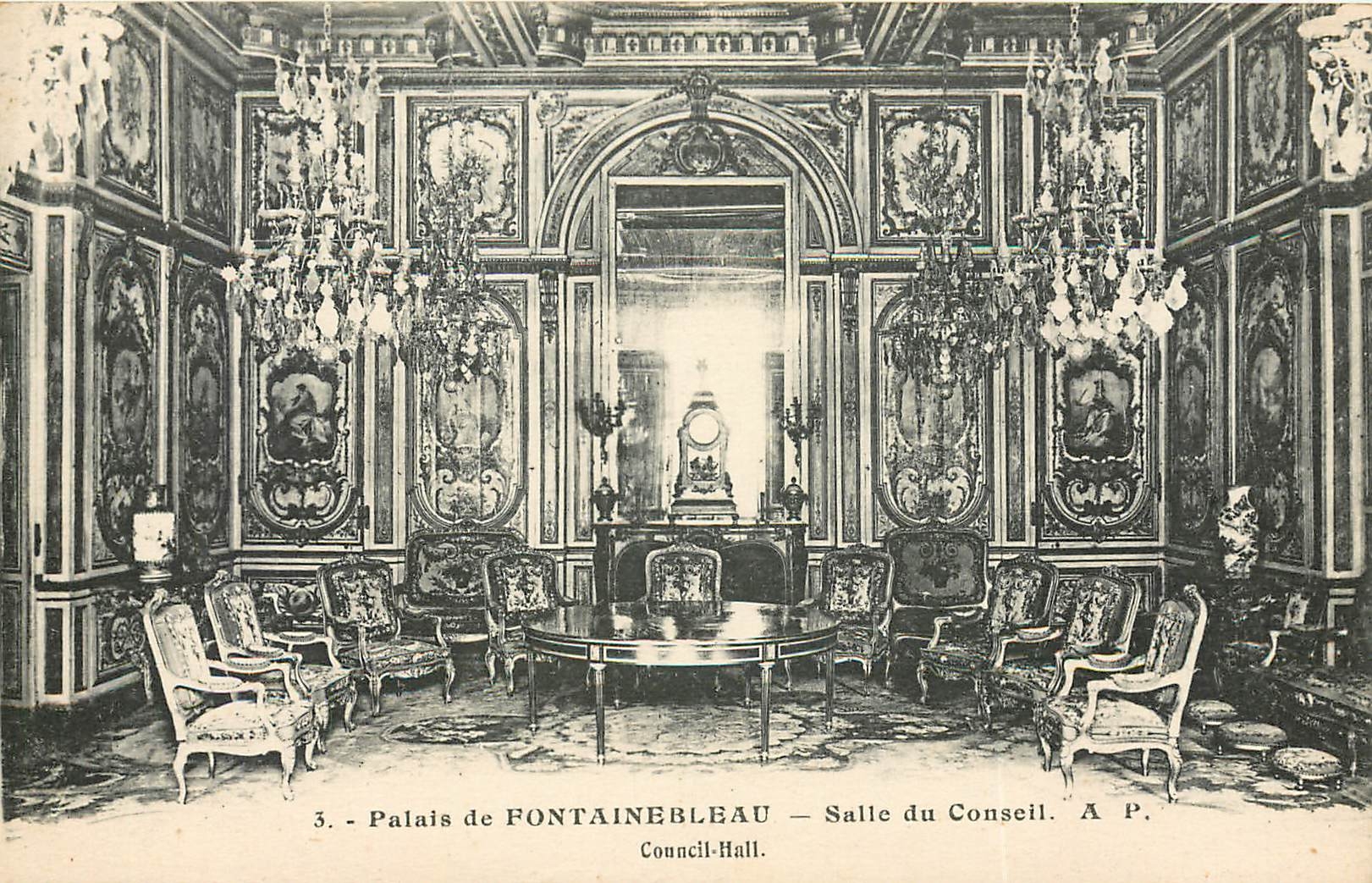 Palais de FONTAINEBLEAU — Salle du Conseil — A. P.