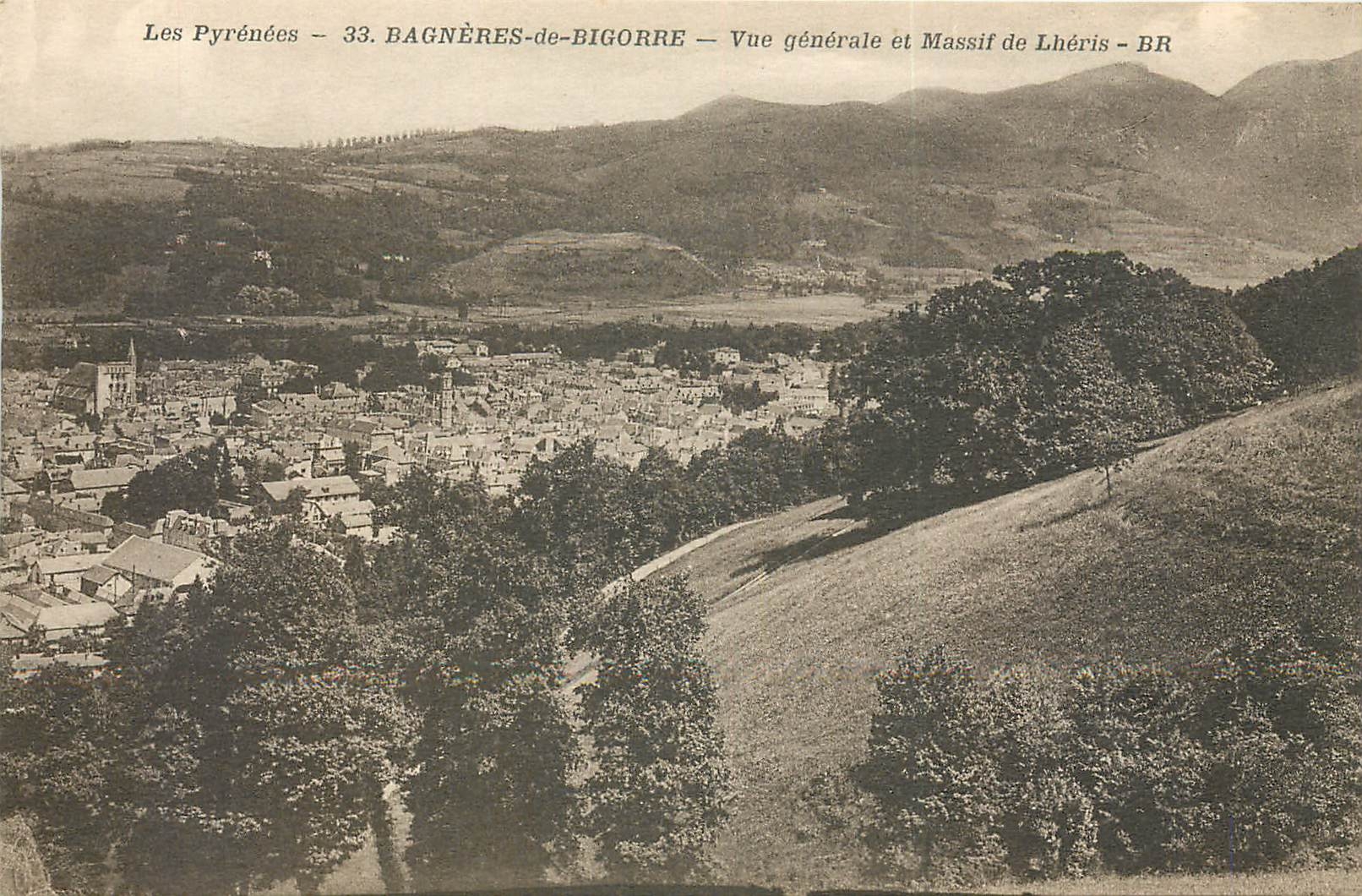 Bagnères-de-Bigorre — Vista general y Massif de Lhérís — BR