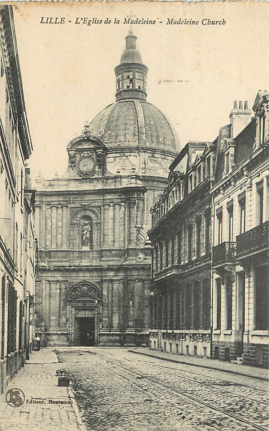 CPA Lille L'Eglise de la Madeleine