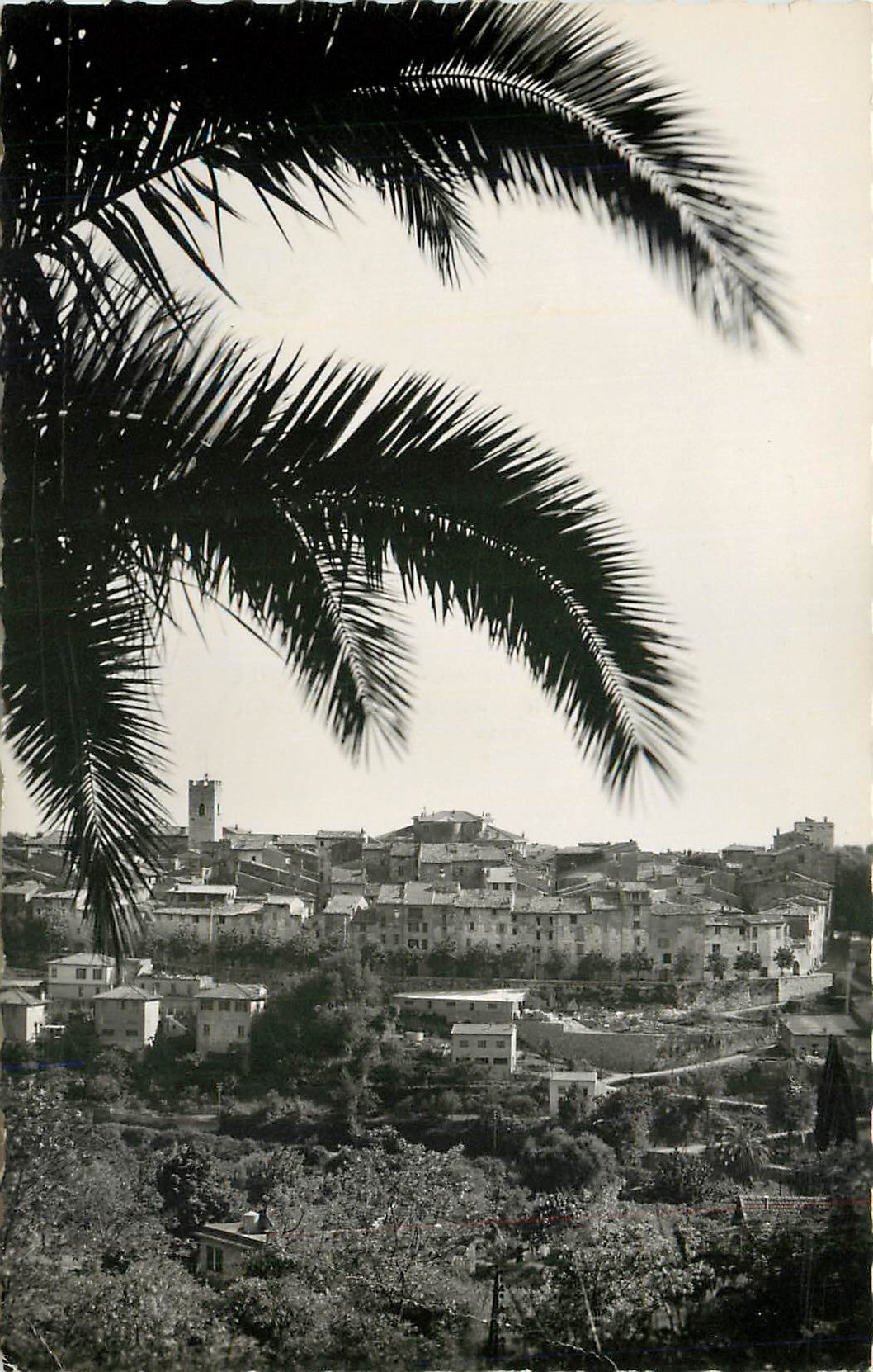 Vence — Ansicht der Altstadt und ihrer Mauern — Editions S.E.P.T.
