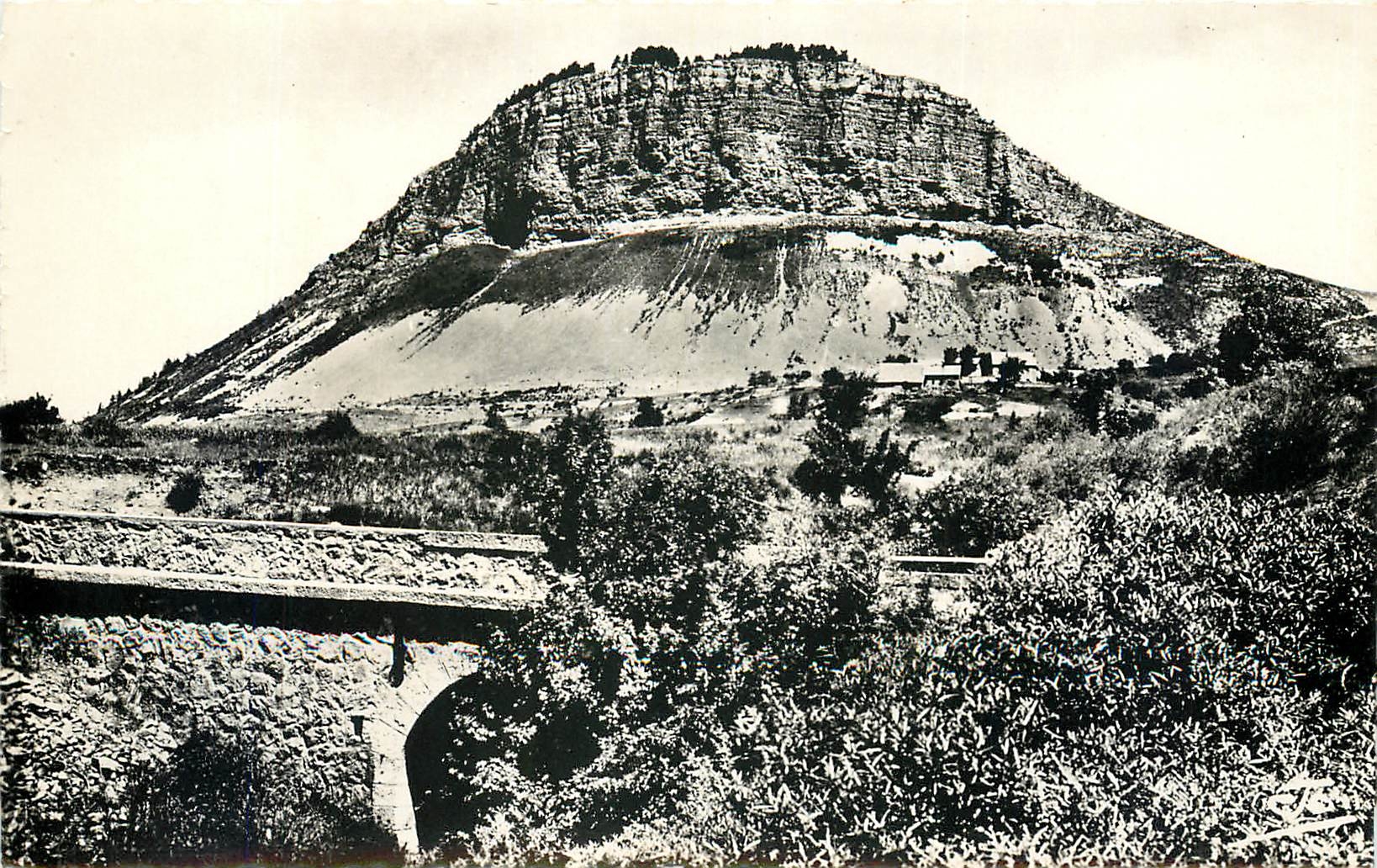 Montagne de la Rochette dite Chapeau de Napoléon — Environs de GAP — éditeur ADEL, n° 1354bis