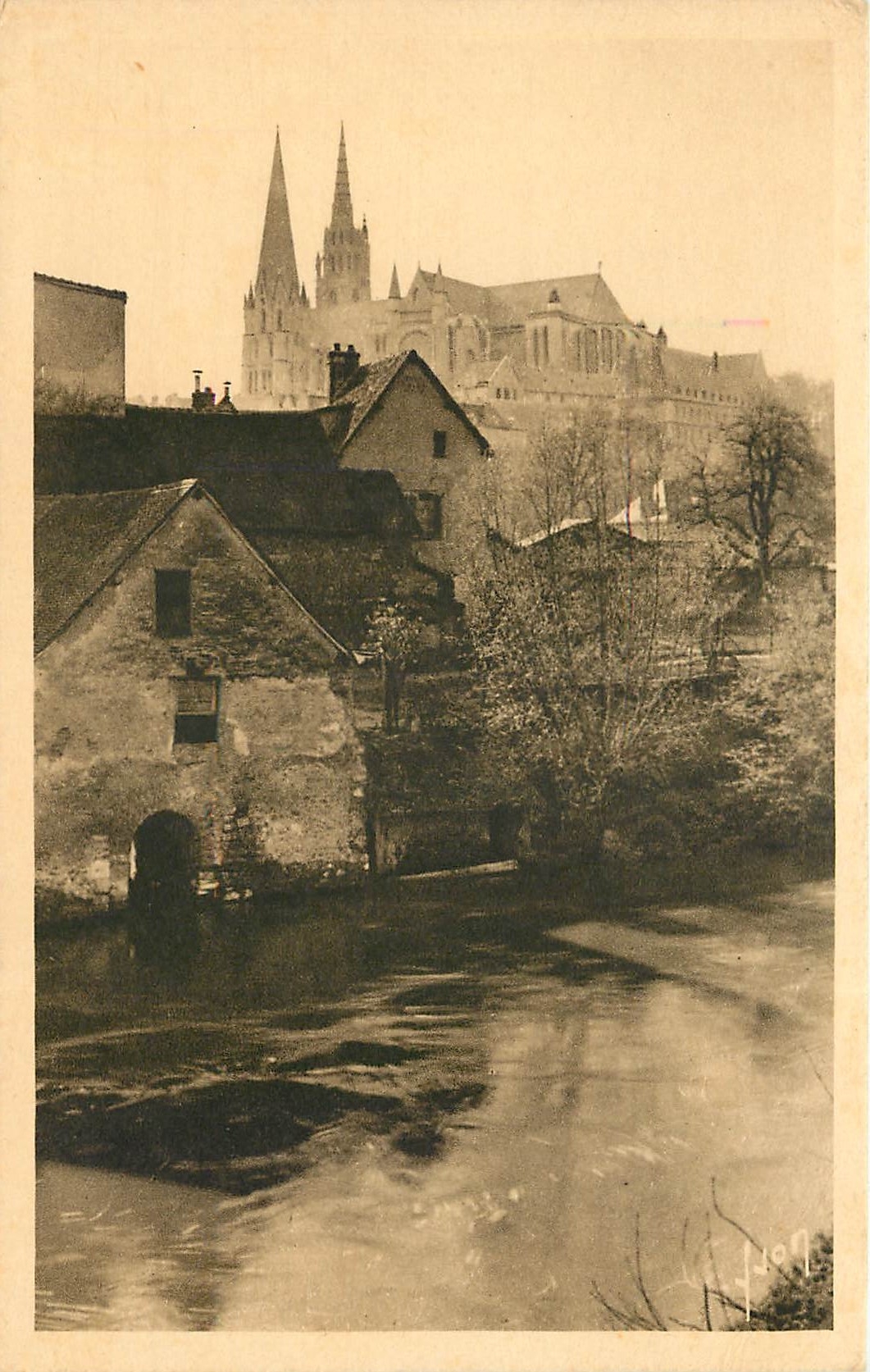 CPA Chartres (Eure et Loir) Matinee de printemps sur le bord de l'Eure