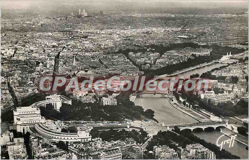 CPA Paris Vue aerienne Le Palais de Chaillot la Seine Perspective