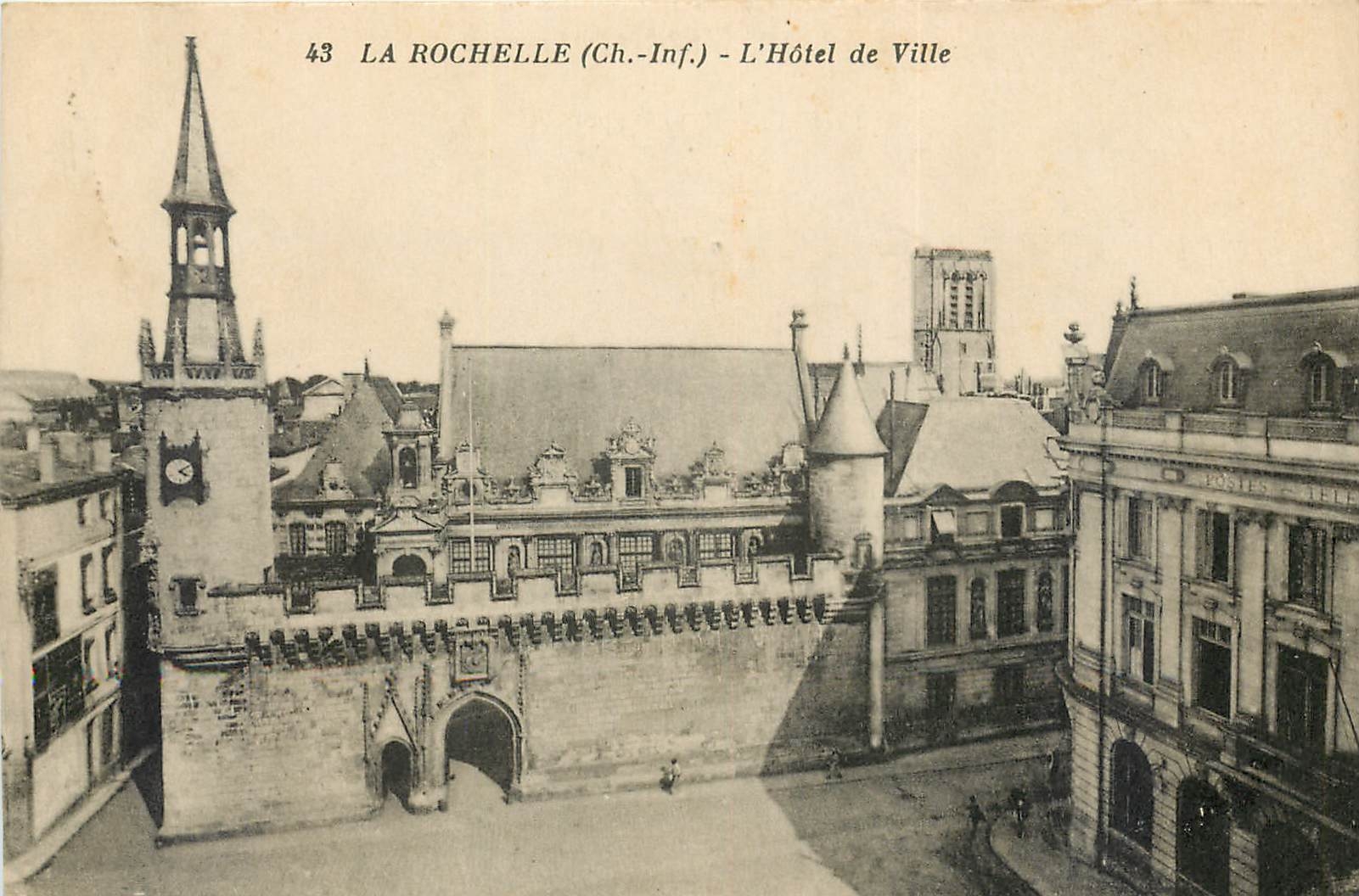 La Rochelle (Ch.-Inf.) - L'Hôtel de Ville