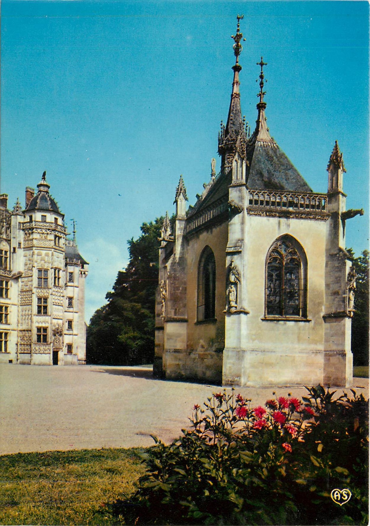 Schloss Meillant — Die Kapelle und die Turm des Löwen — Éditions AS