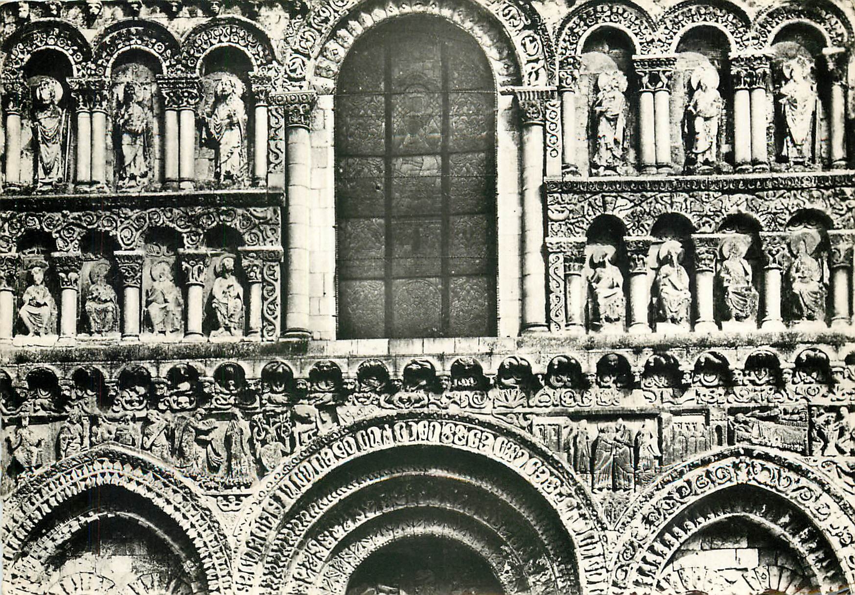Poitiers (Vienne) — Église Notre-Dame la Grande, sculptures romanes du XIIe siècle — J. Robuchon, Photographe, N° 1206