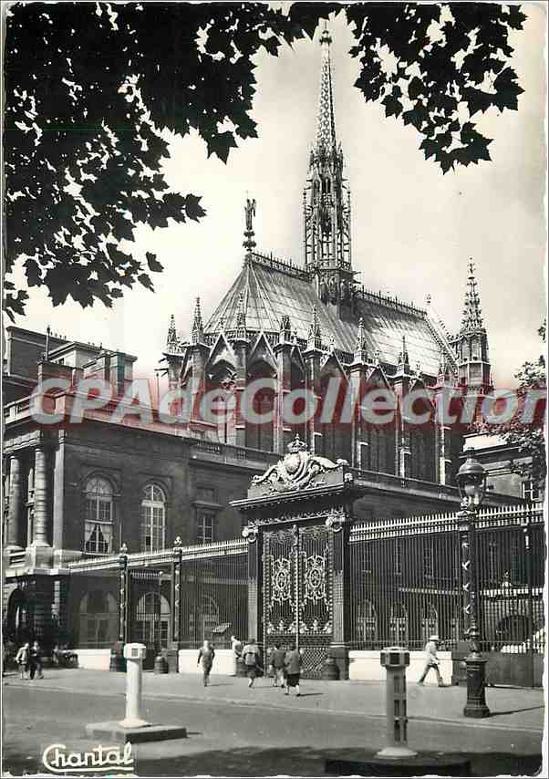 CPSM Paris La Sainte Chapelle et la Grille de Palais de Justice