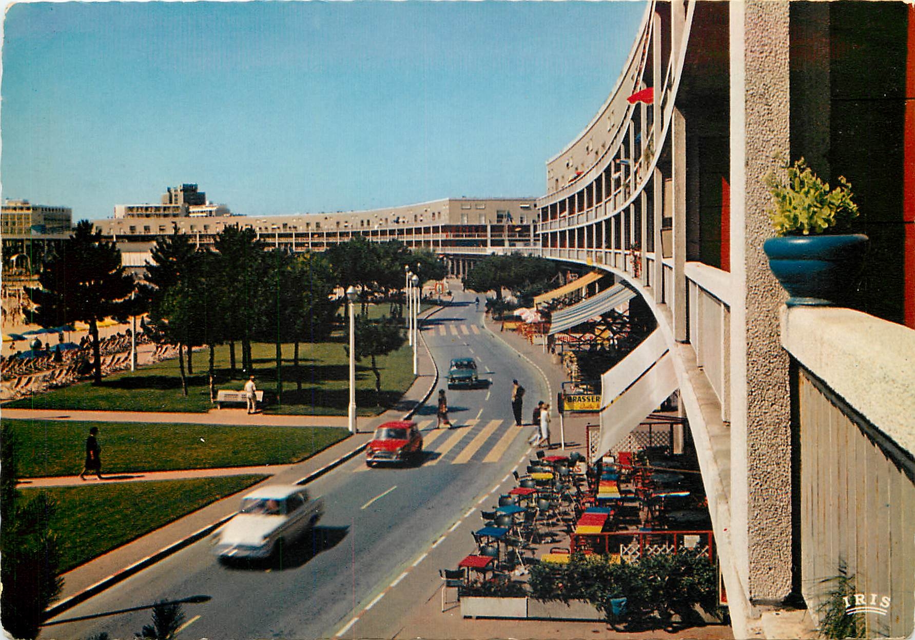 View of the Promenade des Anglais in Nice — Publisher IRIS, series number not visible