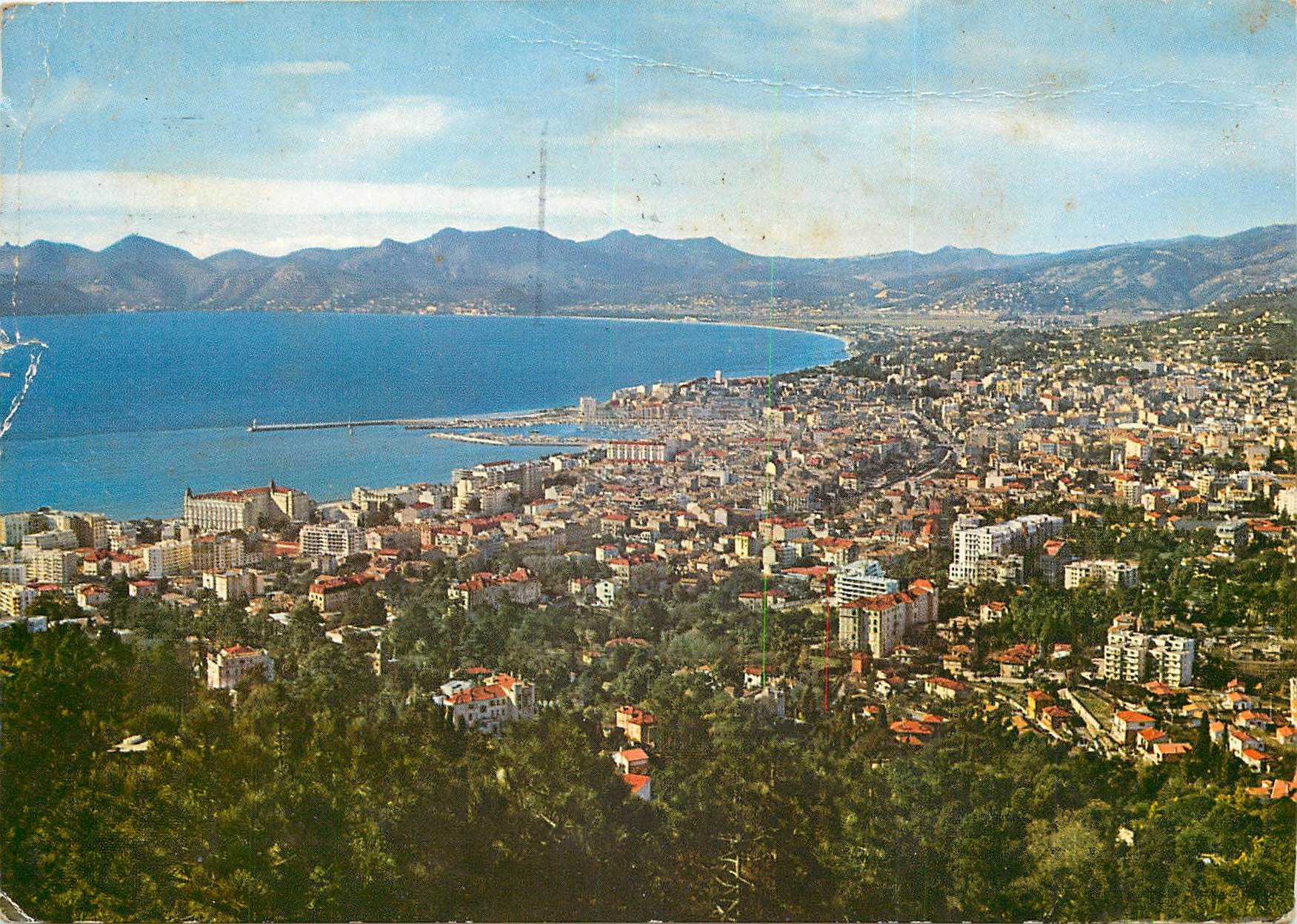 CPSM Cannes vue generale prise de la Californie