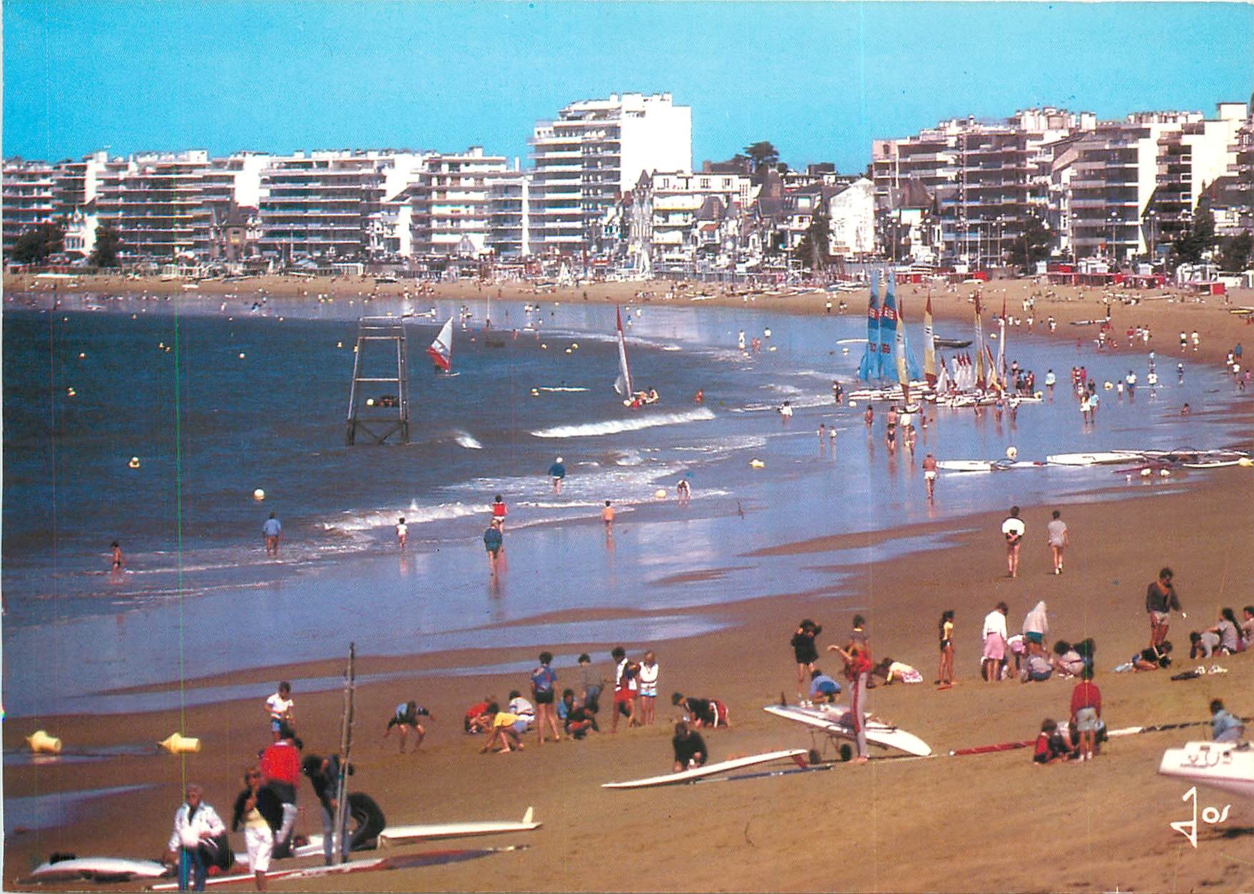 La Baule — La plage et le Boulevard de l'Océan — Édition JOSLE DARRÉ, Châteaulin