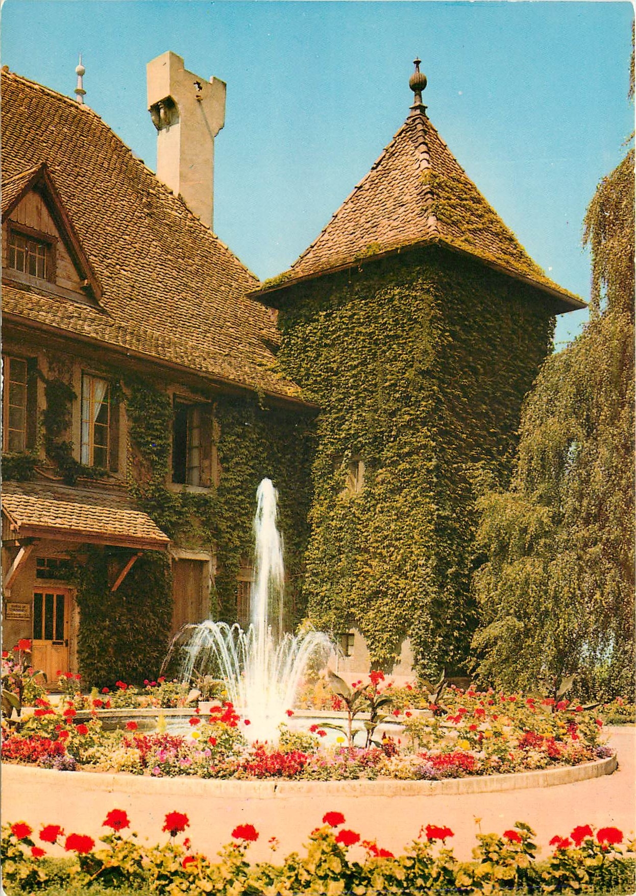Le Château de Sonnaz — Thonon-les-Bains — Éditions Céramique