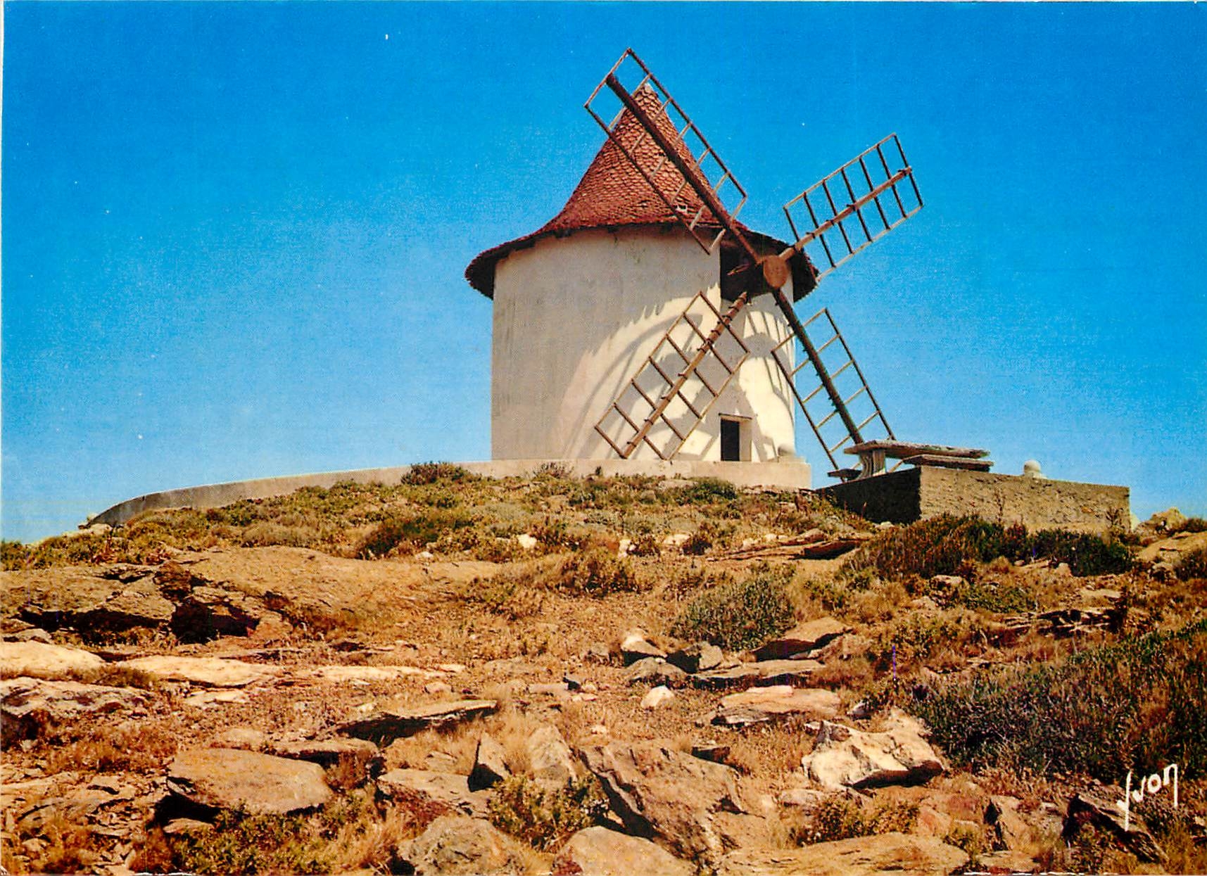 Moulin à vent ancien — Cap Corse — éditeur S.P.A.D.E.M. - n° 301