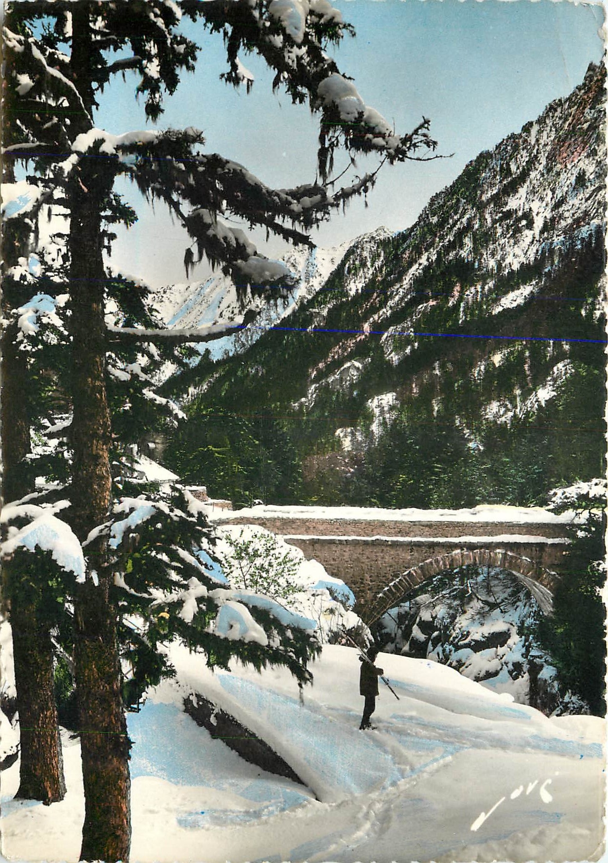 Pont d'Espagne (1400 m) — Cauterets (H-P) — Jove