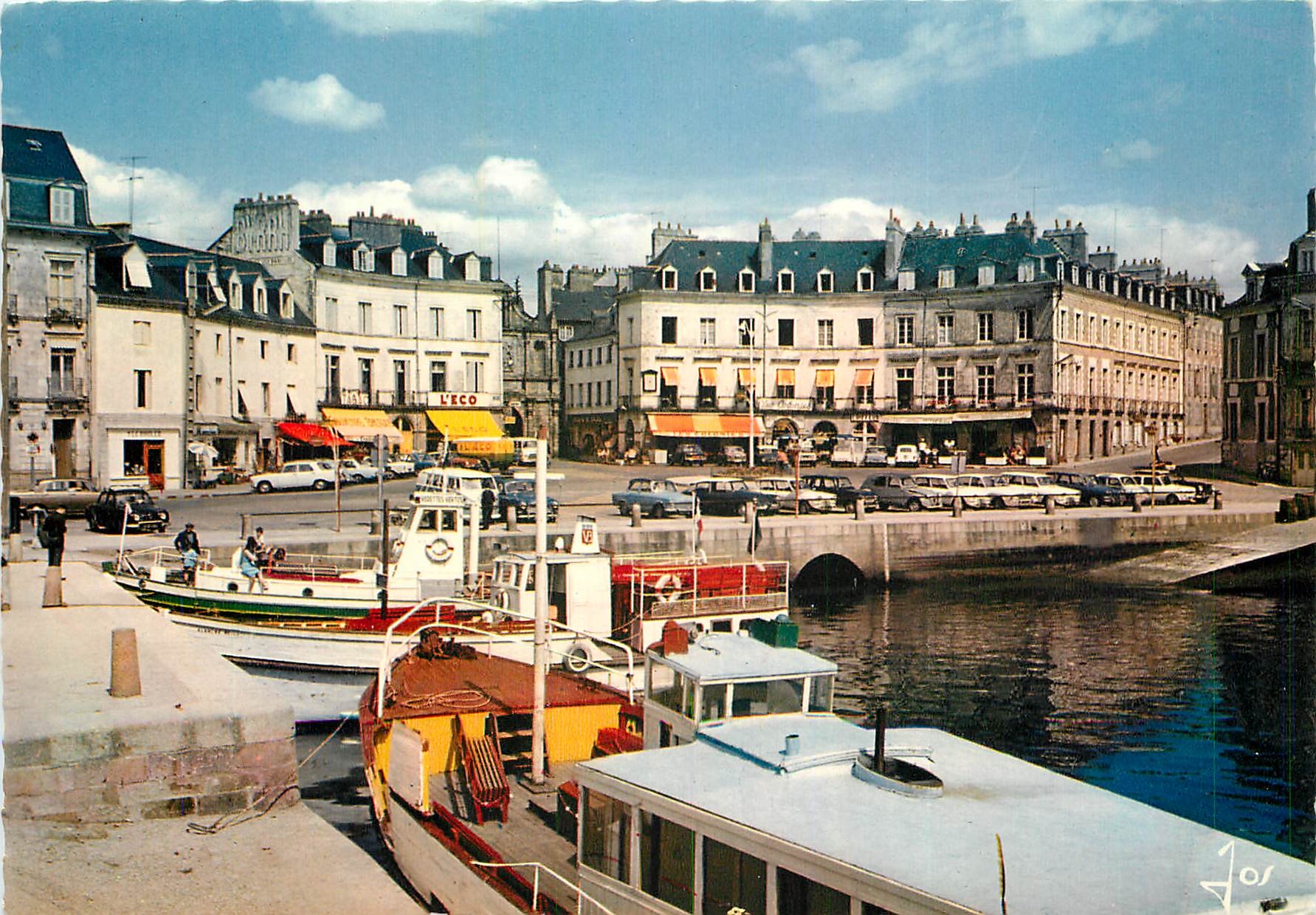 Les Vedettes dans le port — Morbihan — Éditions d'Art Jos