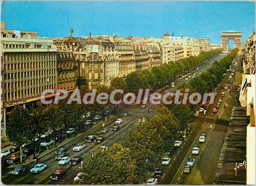 CPSM Paris L'Avenue des Champs Elysees let l'Arc de Triomphe