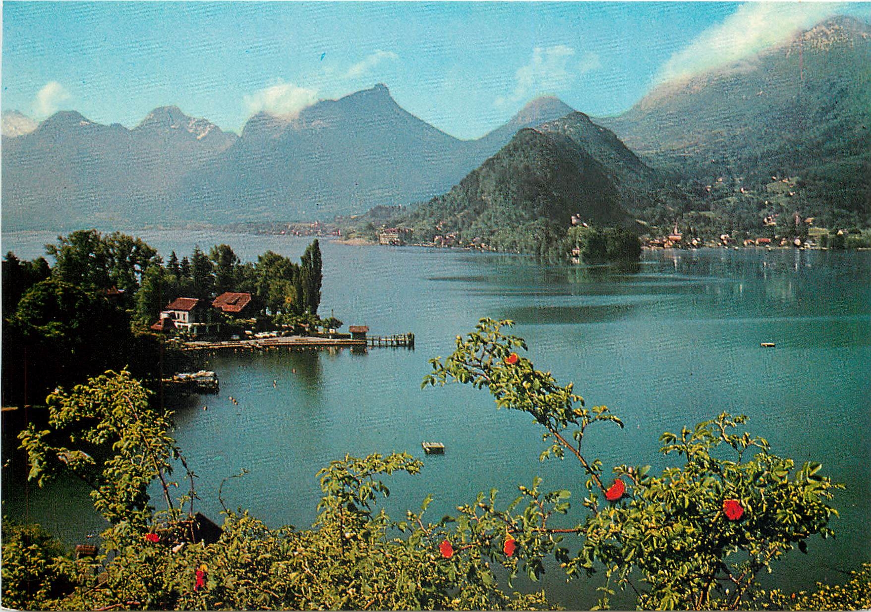 Le lac d'Annecy — Le petit lac et le Massif des Bauges — Les Photographies de G. Rouat-Mignod, Annecy