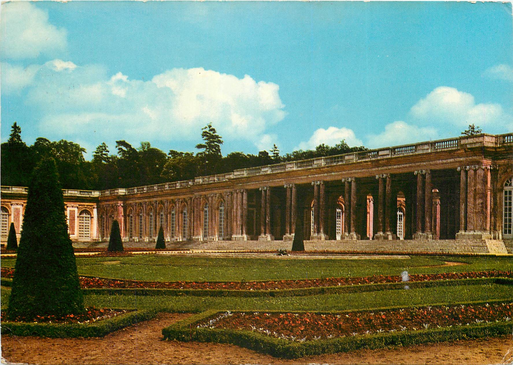 Le Grand Trianon — Versailles — Caisse Nationale des Monuments Historiques, Réf. C 303