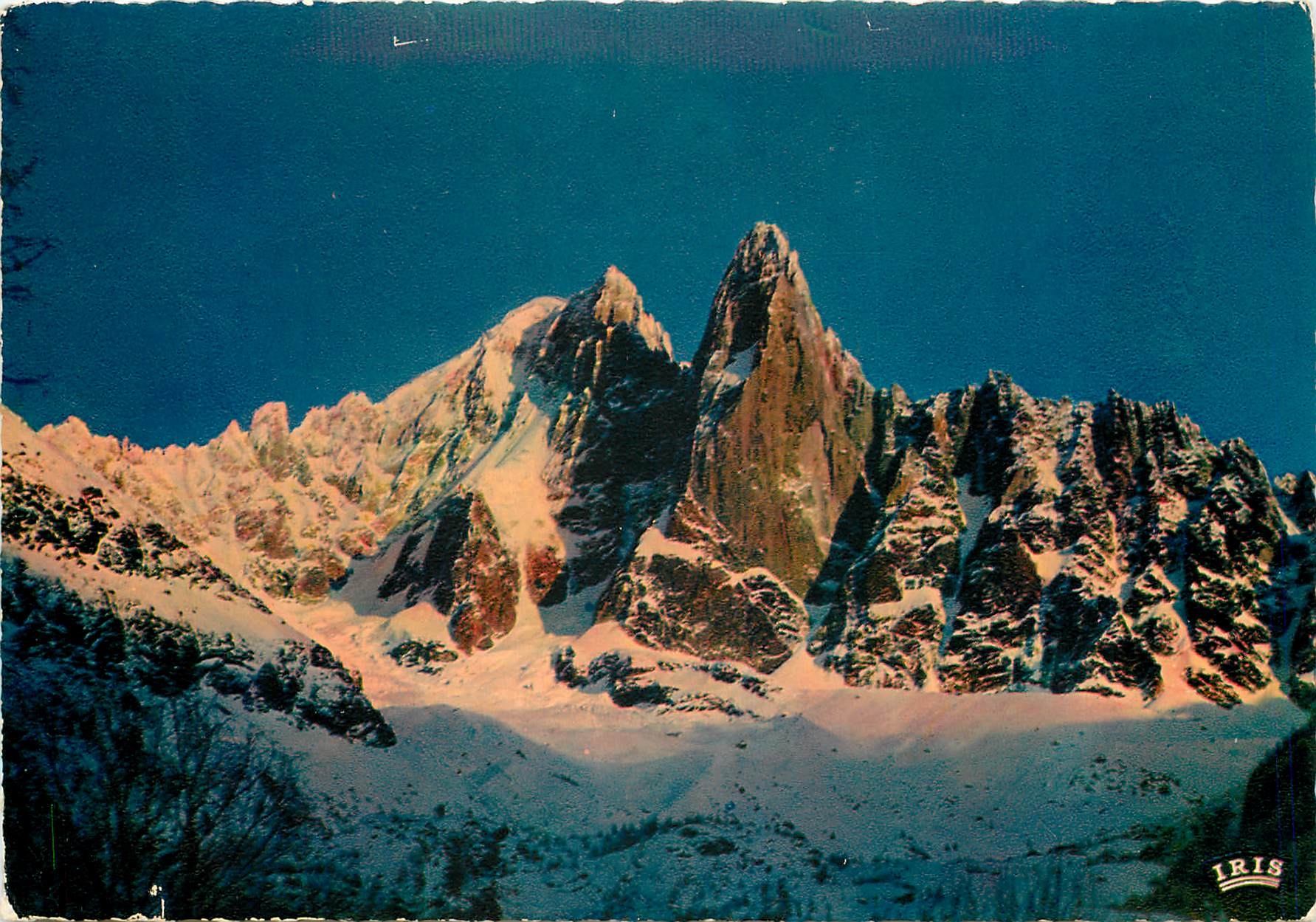 Chamonix - Mont Blanc — Coucher de Soleil sur les Drus — Compagnie des Arts Photomécaniques