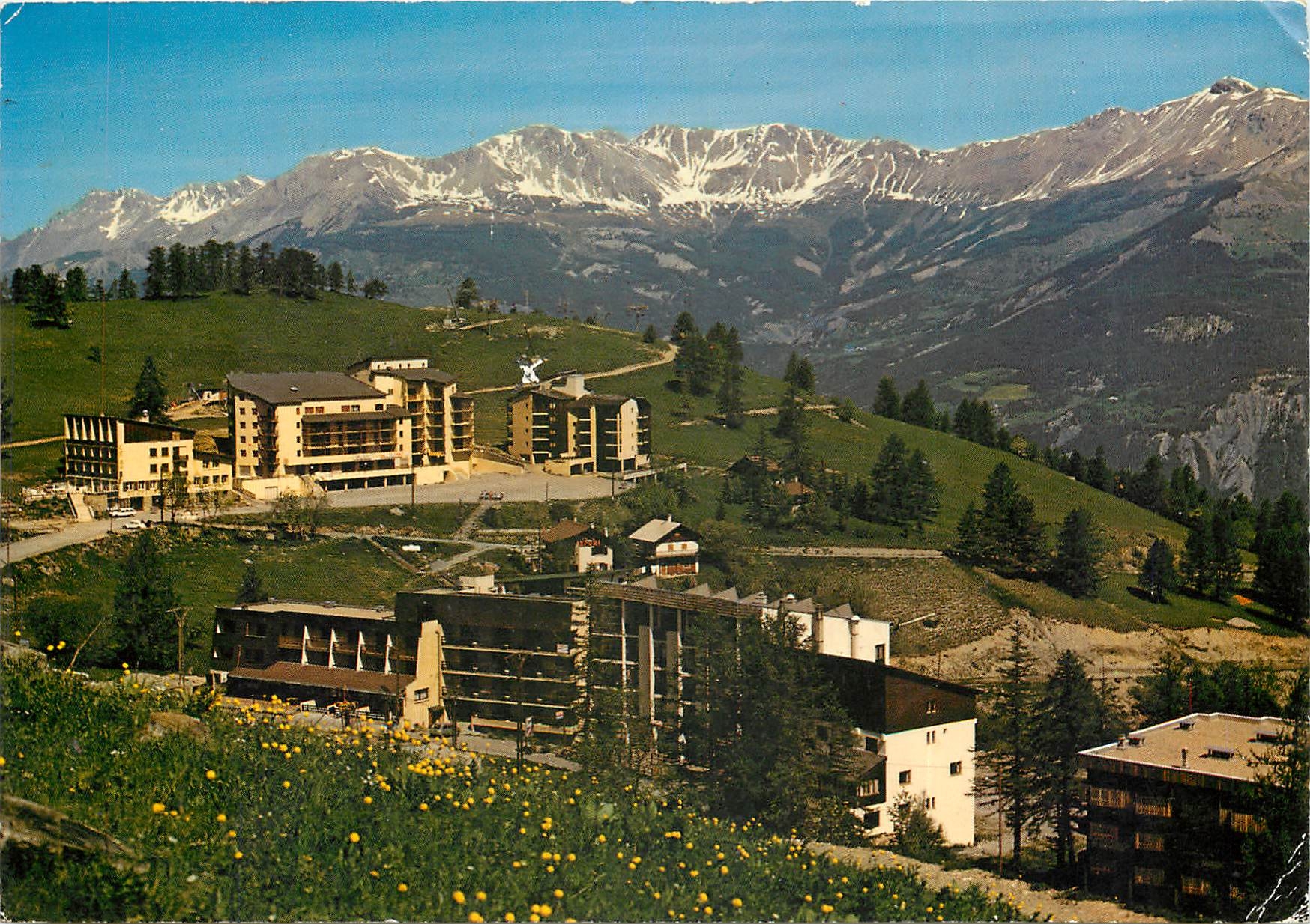 Super Sauze (Alpes de Haute Provence) — Altitude 1700-2400 mètres — Éditions Gellard