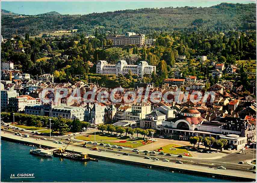 CPSM Evian les Bains (Haute Savoie) au 1er plan le casino