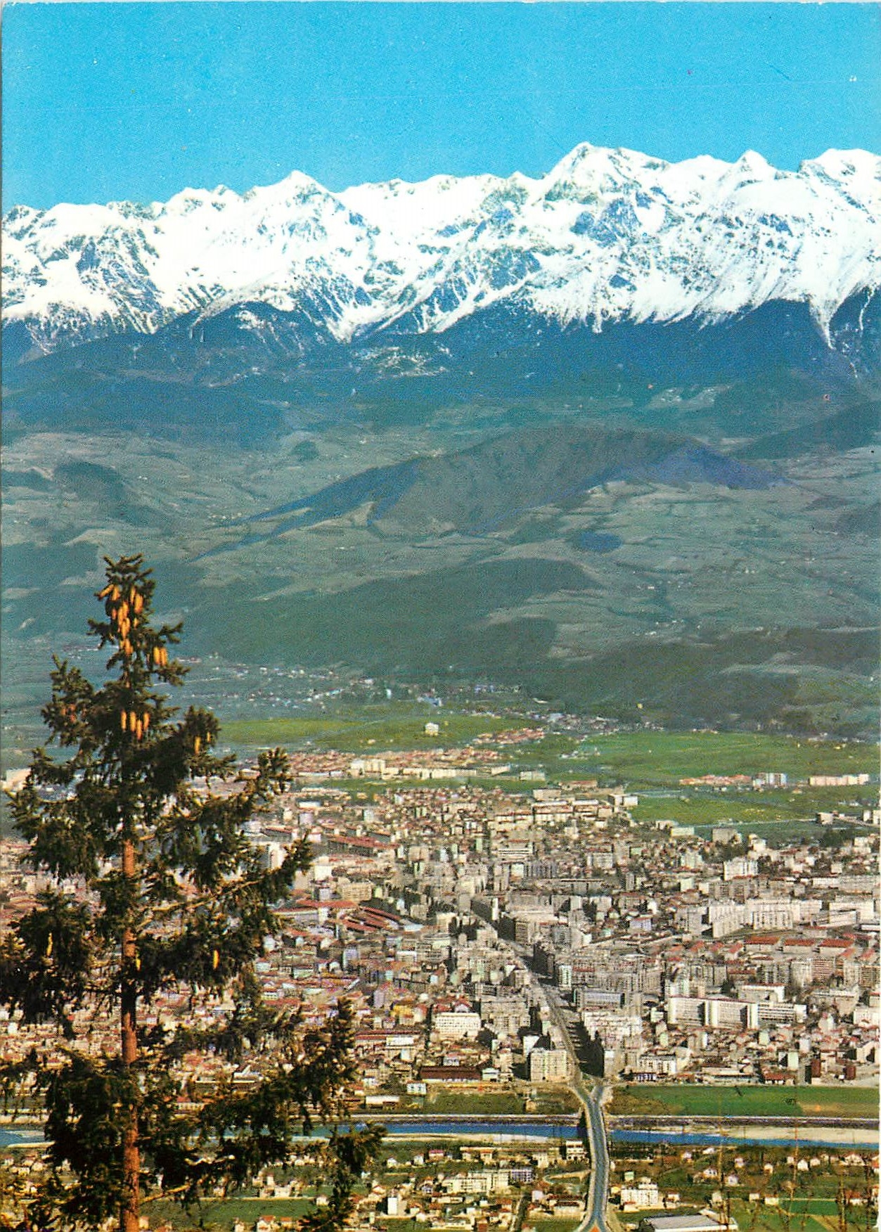 Halbmoderne Ansichtskarte Grenoble von Saint Nizier du Moucherotte Kette von Belledonne