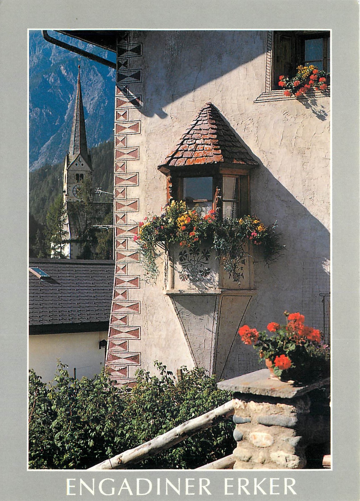 Engadiner Erker — Chasa La Motta — SCUOL ENGIADINA