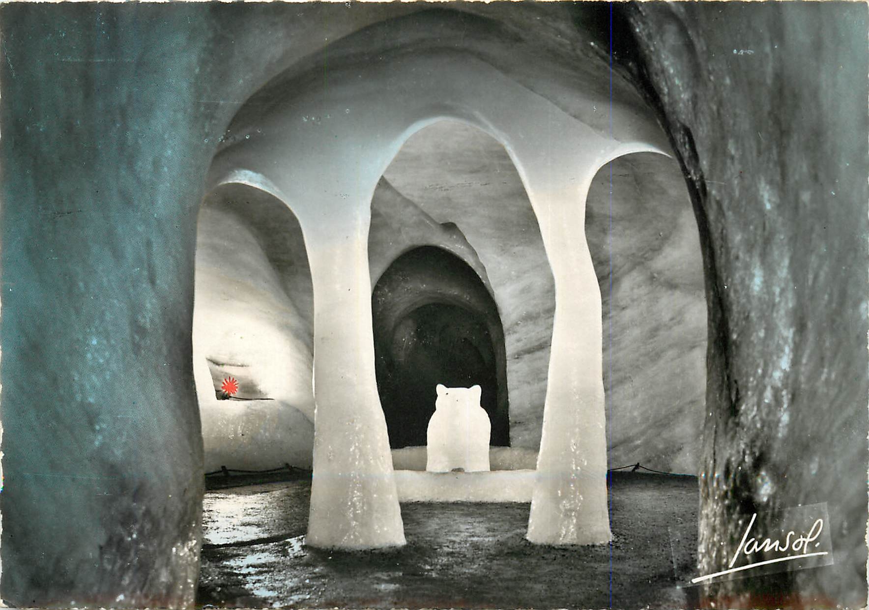 Grotte de la Mer de Glace — L'Ours, gardien de la Grotte — Éditions Photographiques JANEL (Chamonix)
