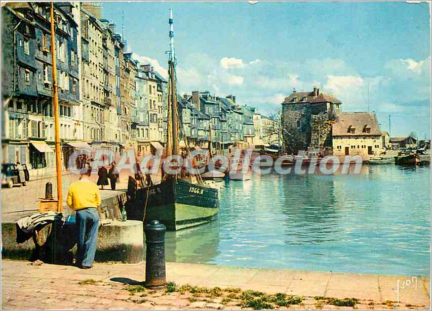 CPSM La Luxuriante Normandie Honfleurs (Calvados) Bassin de l'Ouest et quai Sainte Catherine