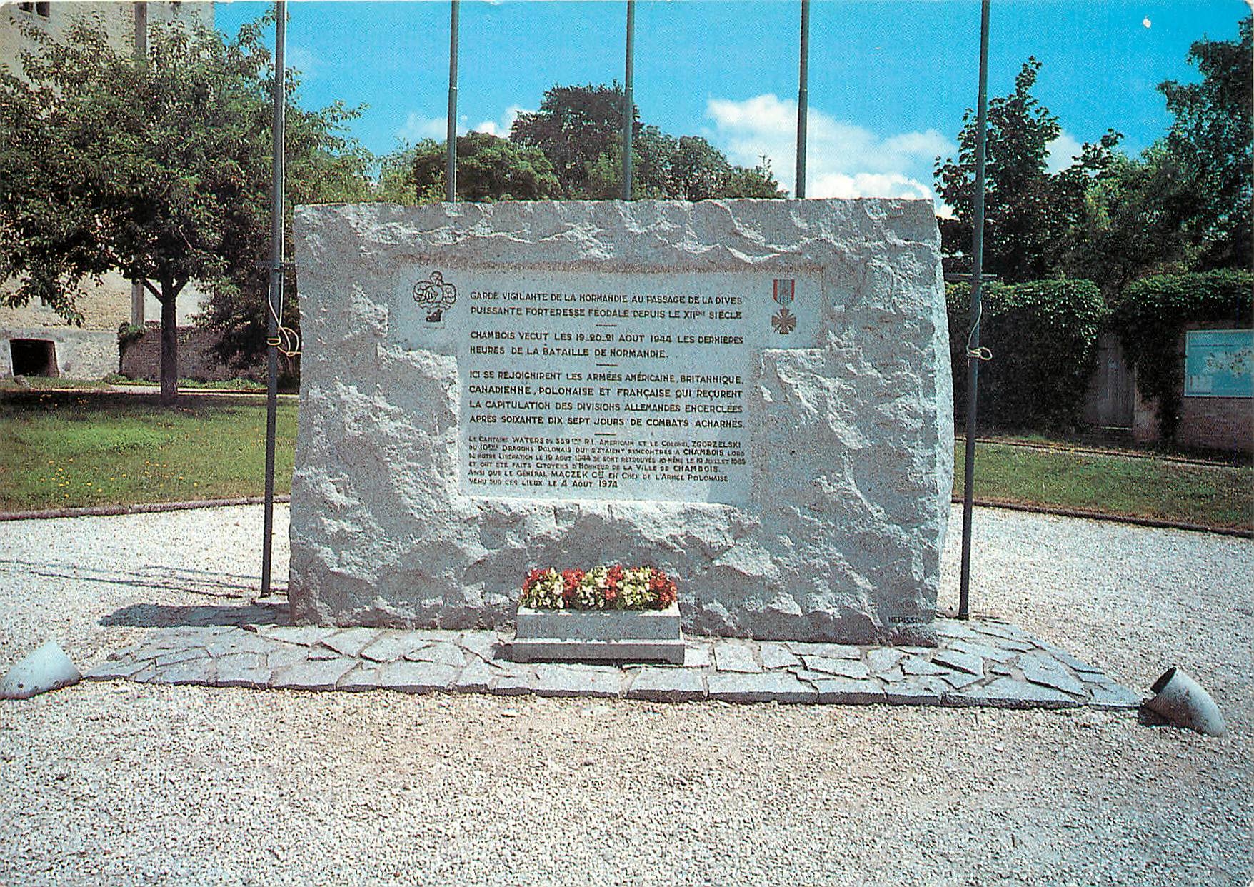 Chambœuf — Monument en hommage aux dernières heures de la Bataille de Normandie — Éditions Dubray
