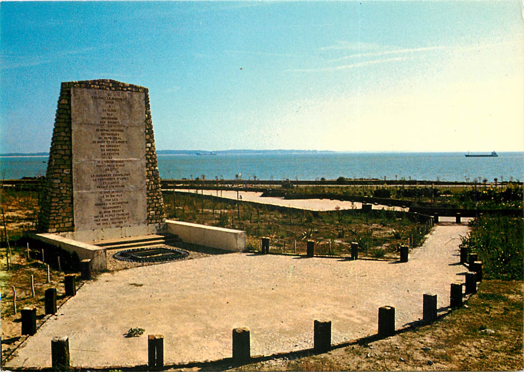 Pointe de Grave (Gironde) — Monument érigé à la gloire des Américains — Éditions du Gabier