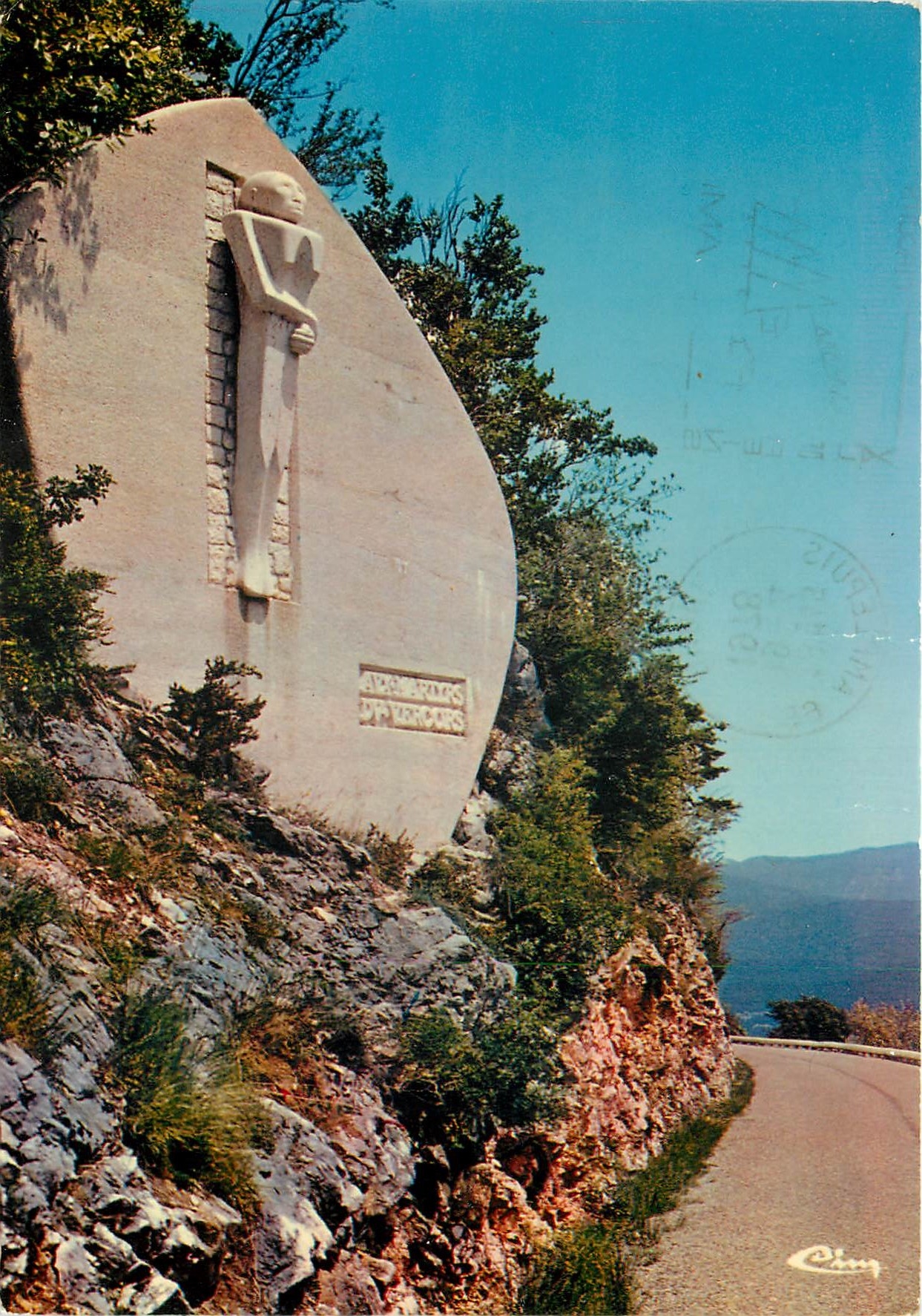 Monument aux Martyrs du Vercors — Vassieux-en-Vercors — Imprimeur CIMCOLOR