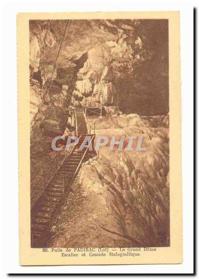 Puits de Padirac (Lot) — Le Grand Dôme — Escalier et Cascade Stalagmitique