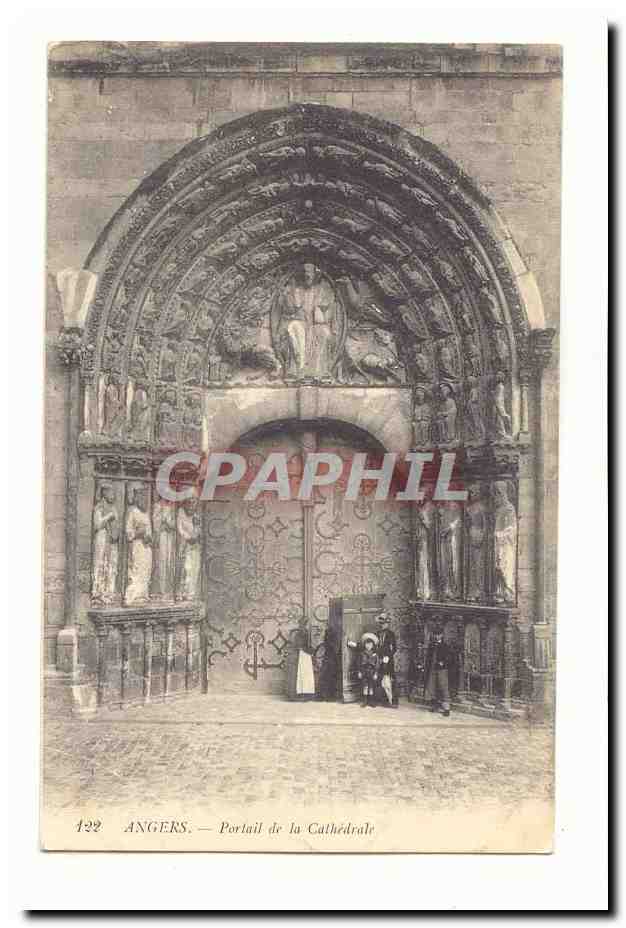 Angers CPA portail de la cathedrale (animee)