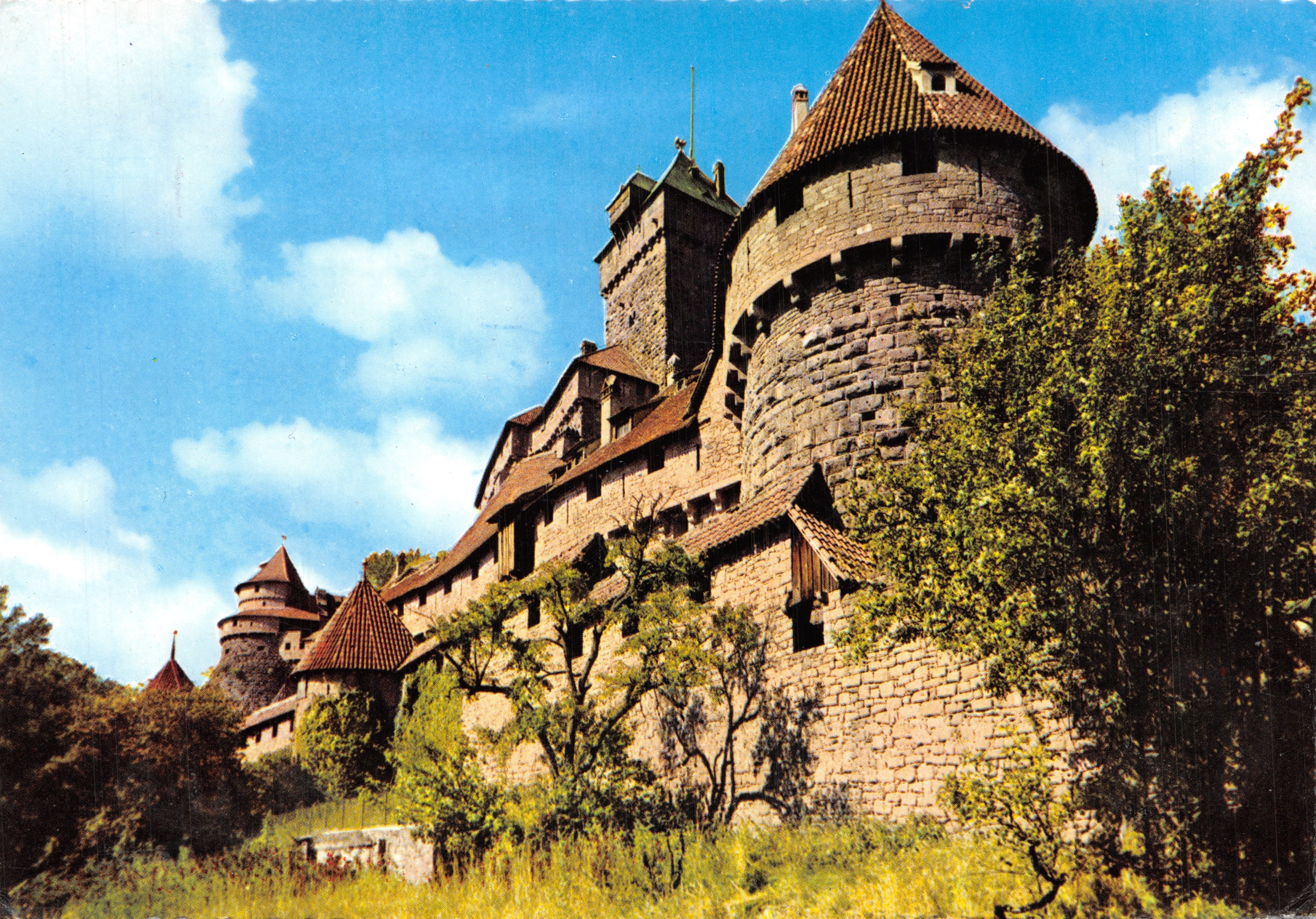 Château de Nuremberg — vue des tours et remparts — éditeur non visible