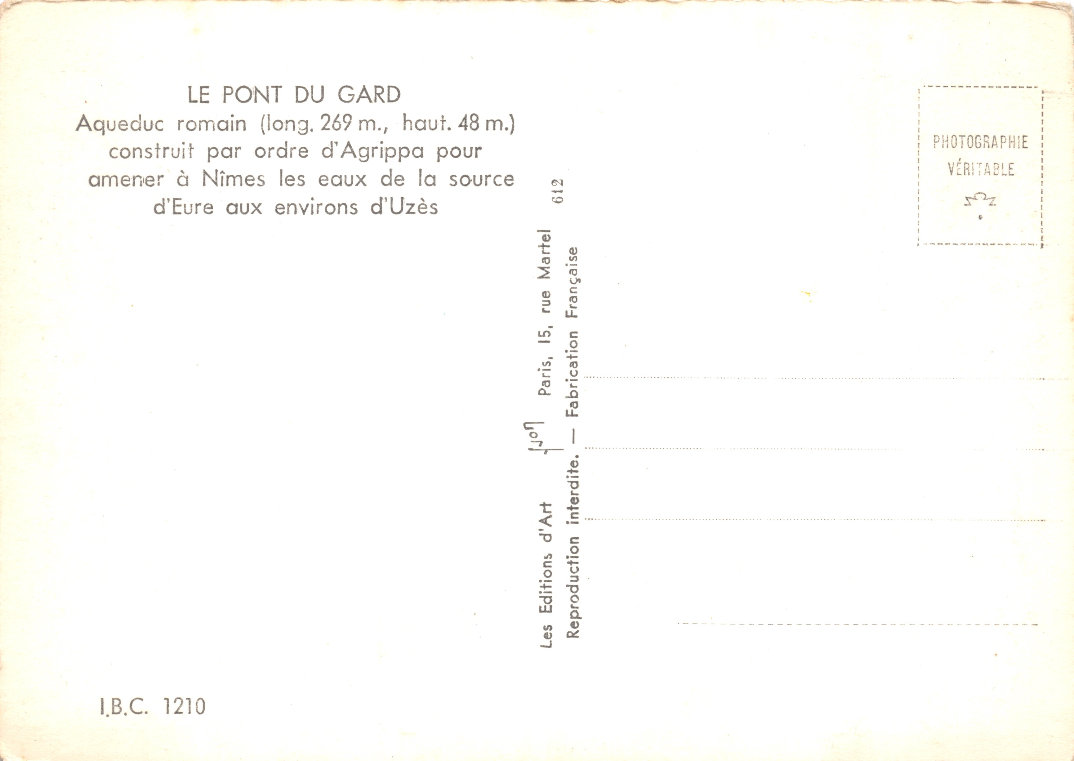 Pont du Gard — aqueduc romain à trois niveaux — Éditions d'Art, Paris — Achterkant
