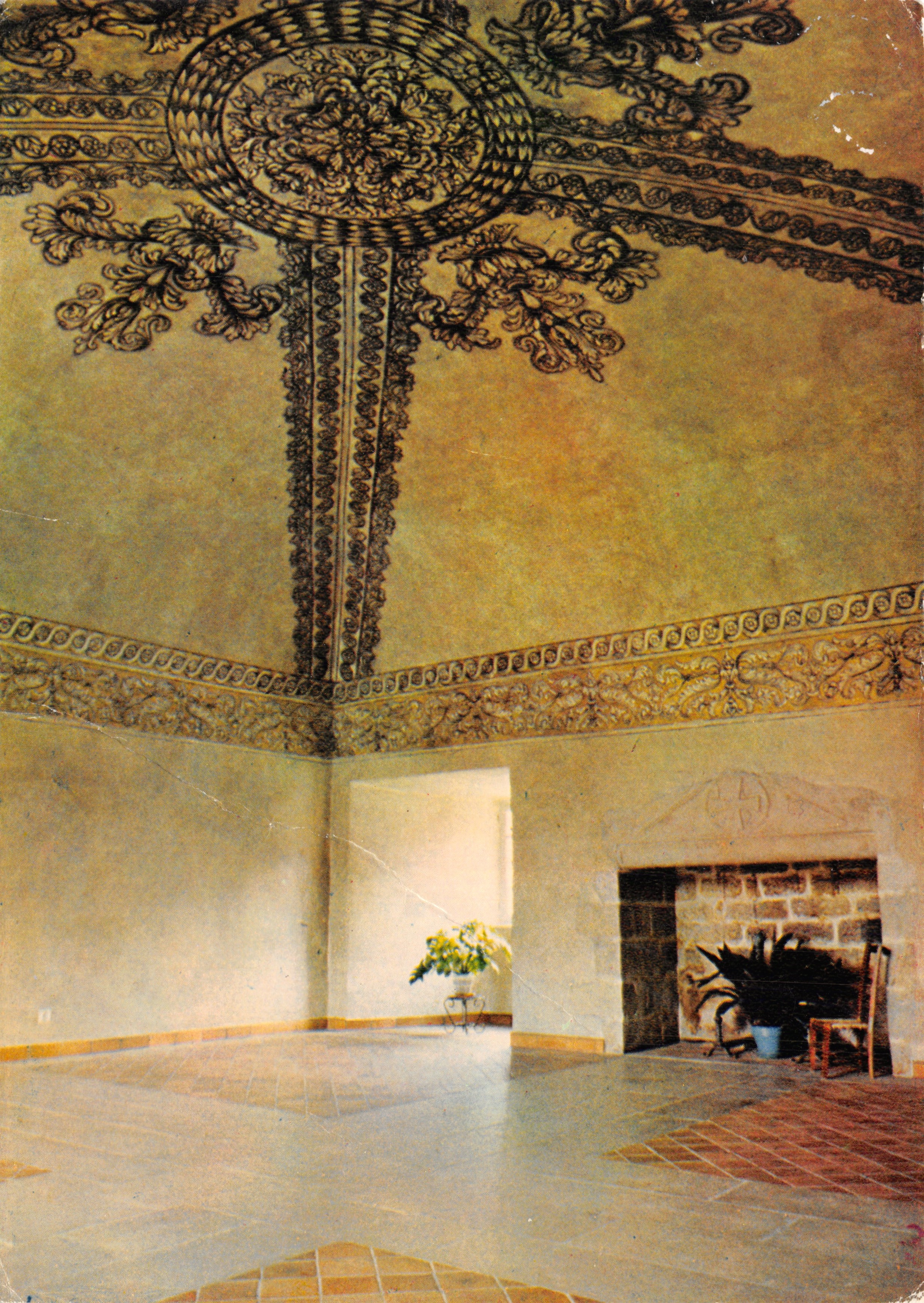 Salle de l'écho d'une acoustique parfaite — Hospices de la Chaise-Dieu — Photo J.M. Vially — 36-000