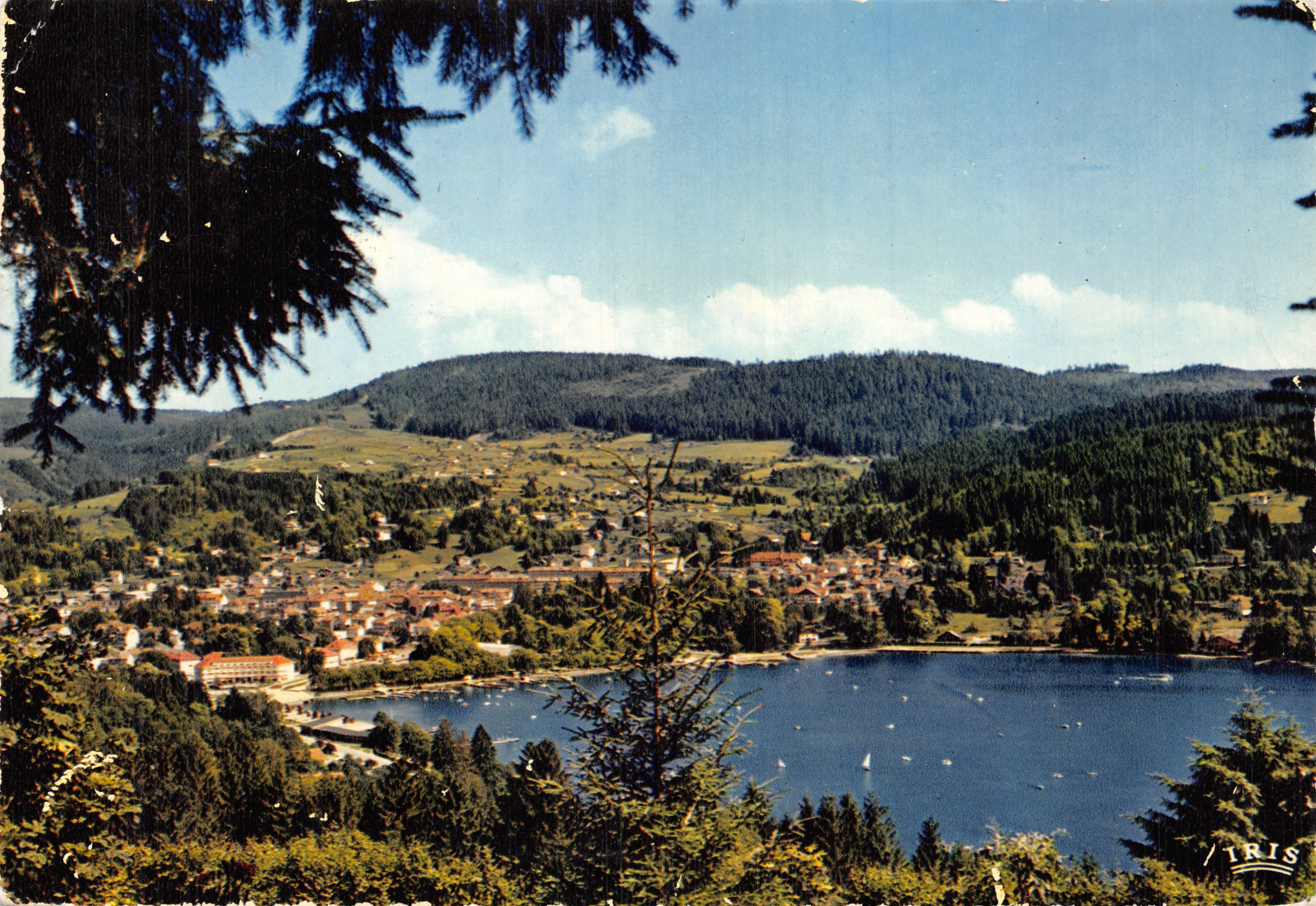 Gérardmer — lac et village vu d'en haut — éditeur IRIS