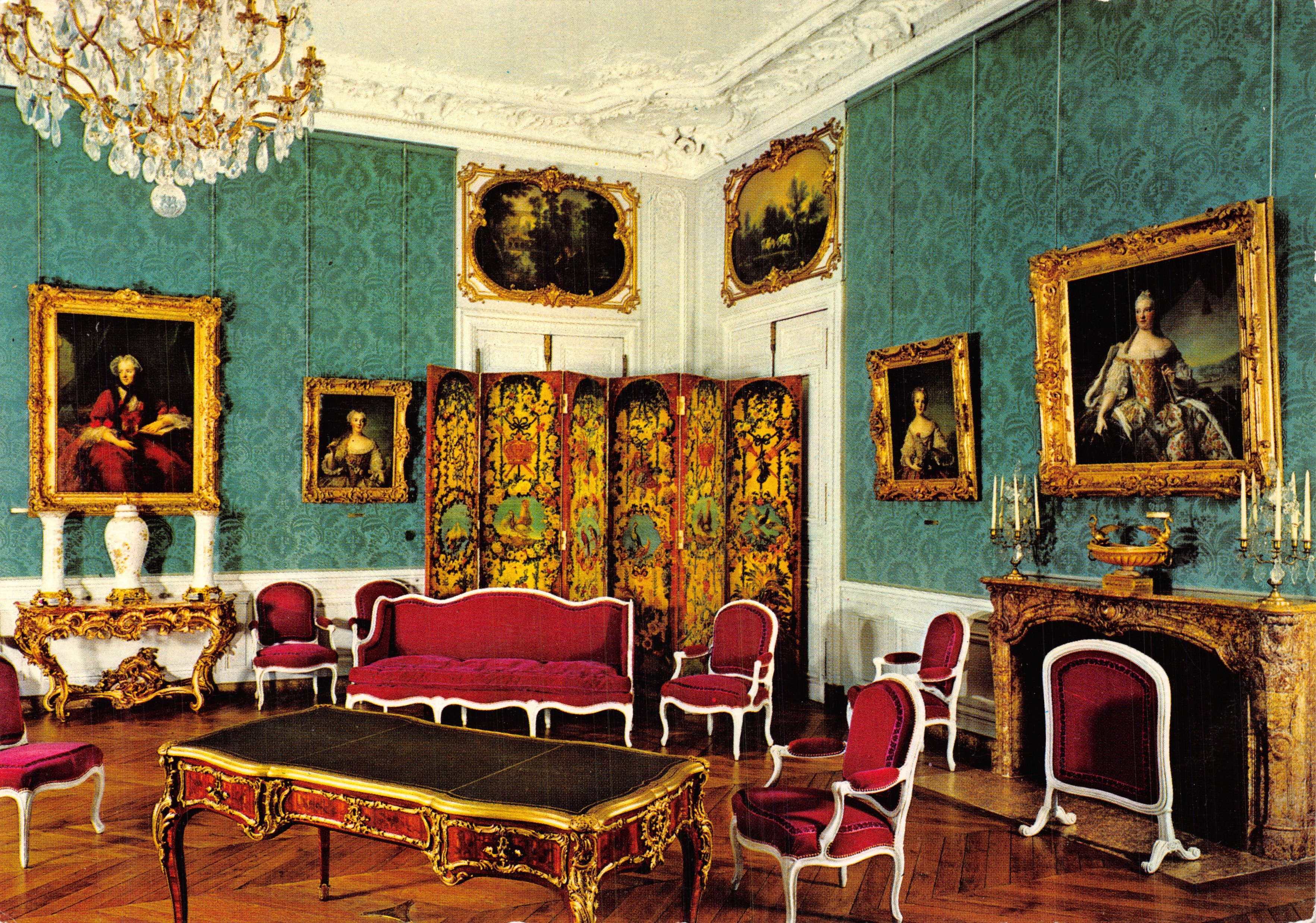 Versailles — Appartement van de Dauphin, Het hoekkamertje — Éditions d'Art