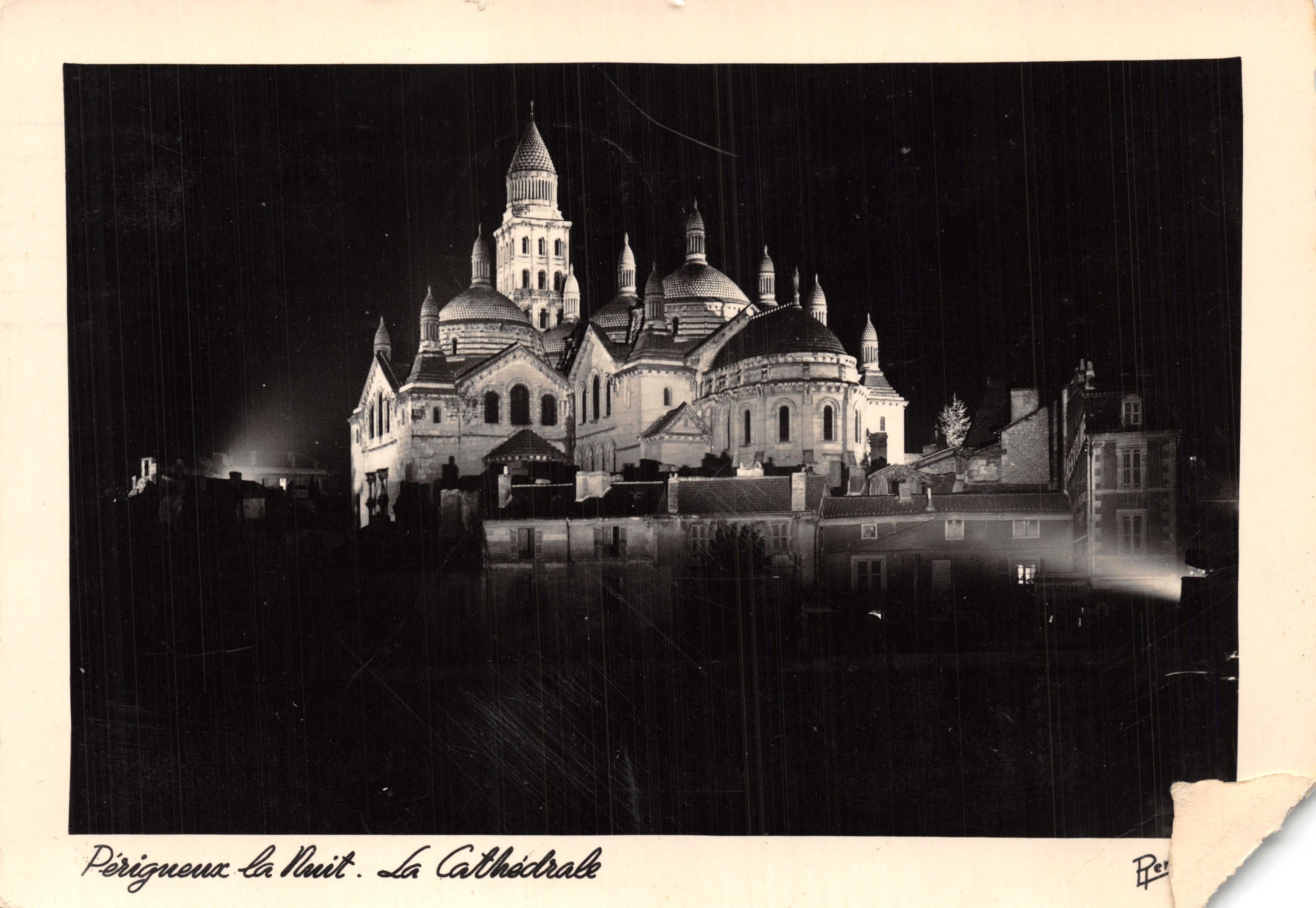Périgueux la Nuit — La Cathédrale — Éditions RENÉ & me Mouchy