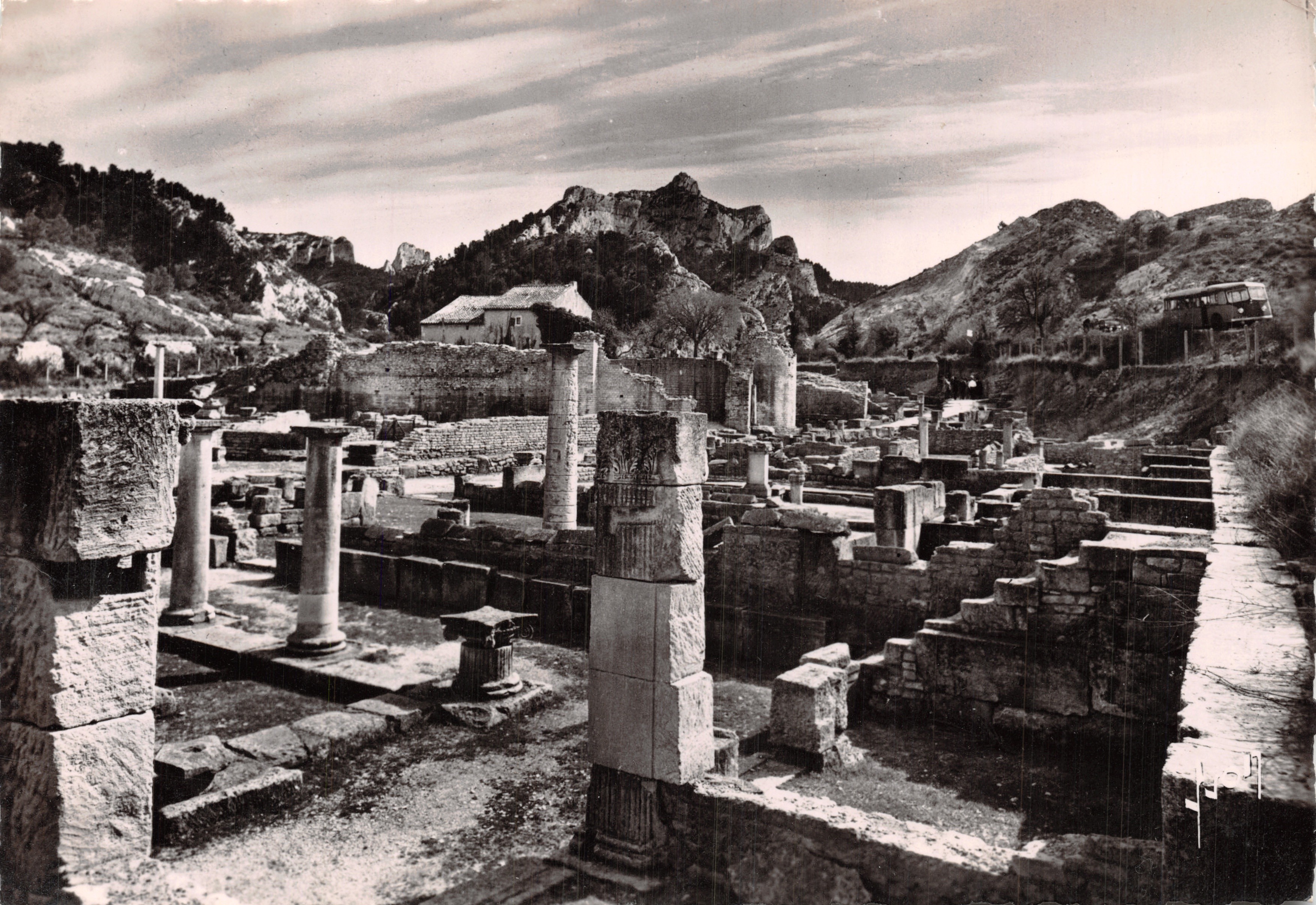 Les ruines de Glanum — site antique en Provence — Éditions Martel, n° 3121