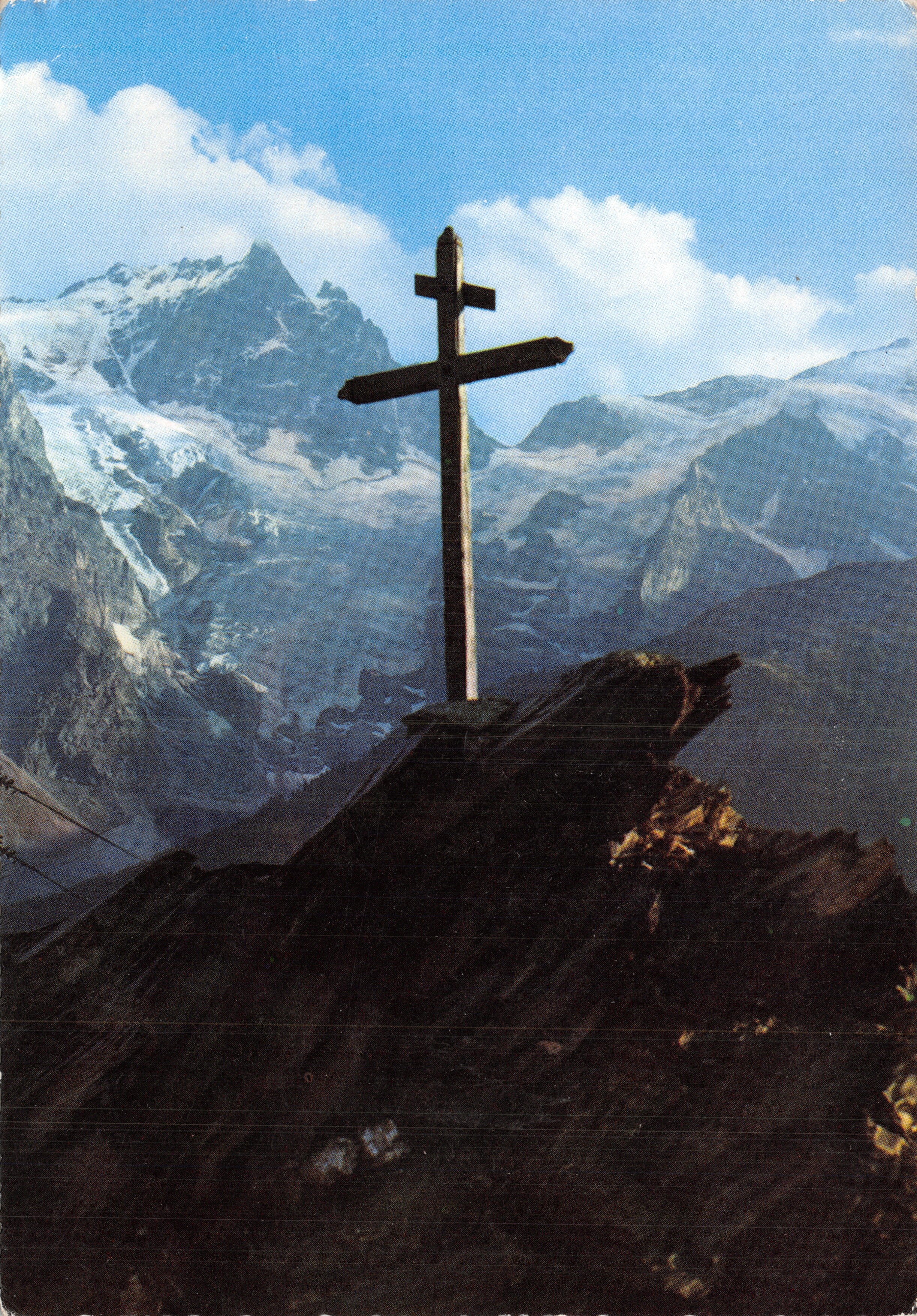Croix sur un sommet alpin — vue des Alpes avec glaciers — éditeur Editions JANSOL, Chambery